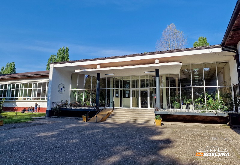 2c4a764d-0e8f-4a1e-900e-e82c83db8123