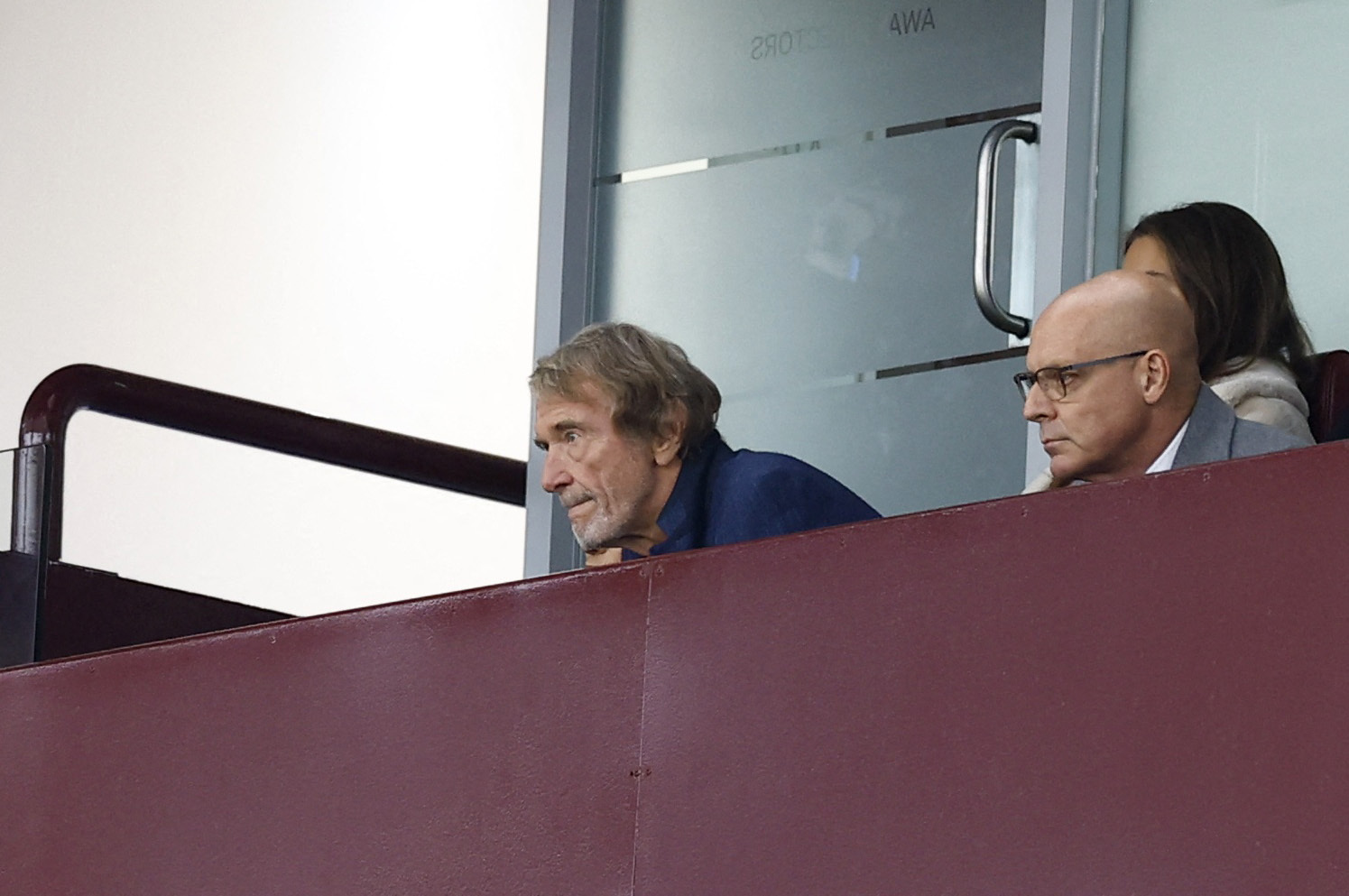 Premier League - Aston Villa v Manchester United