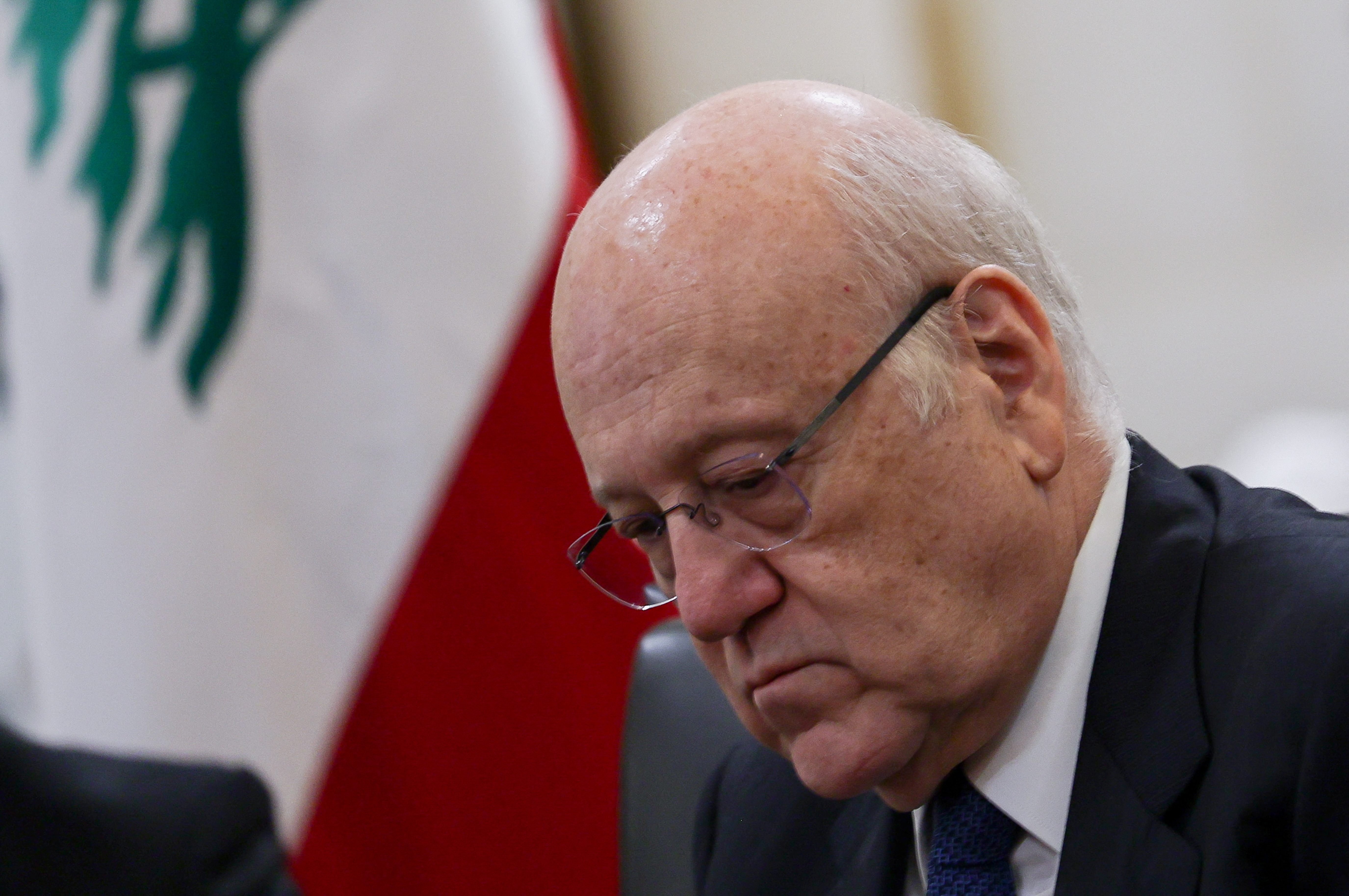 Iranian Parliament Speaker Qalibaf visits Beirut