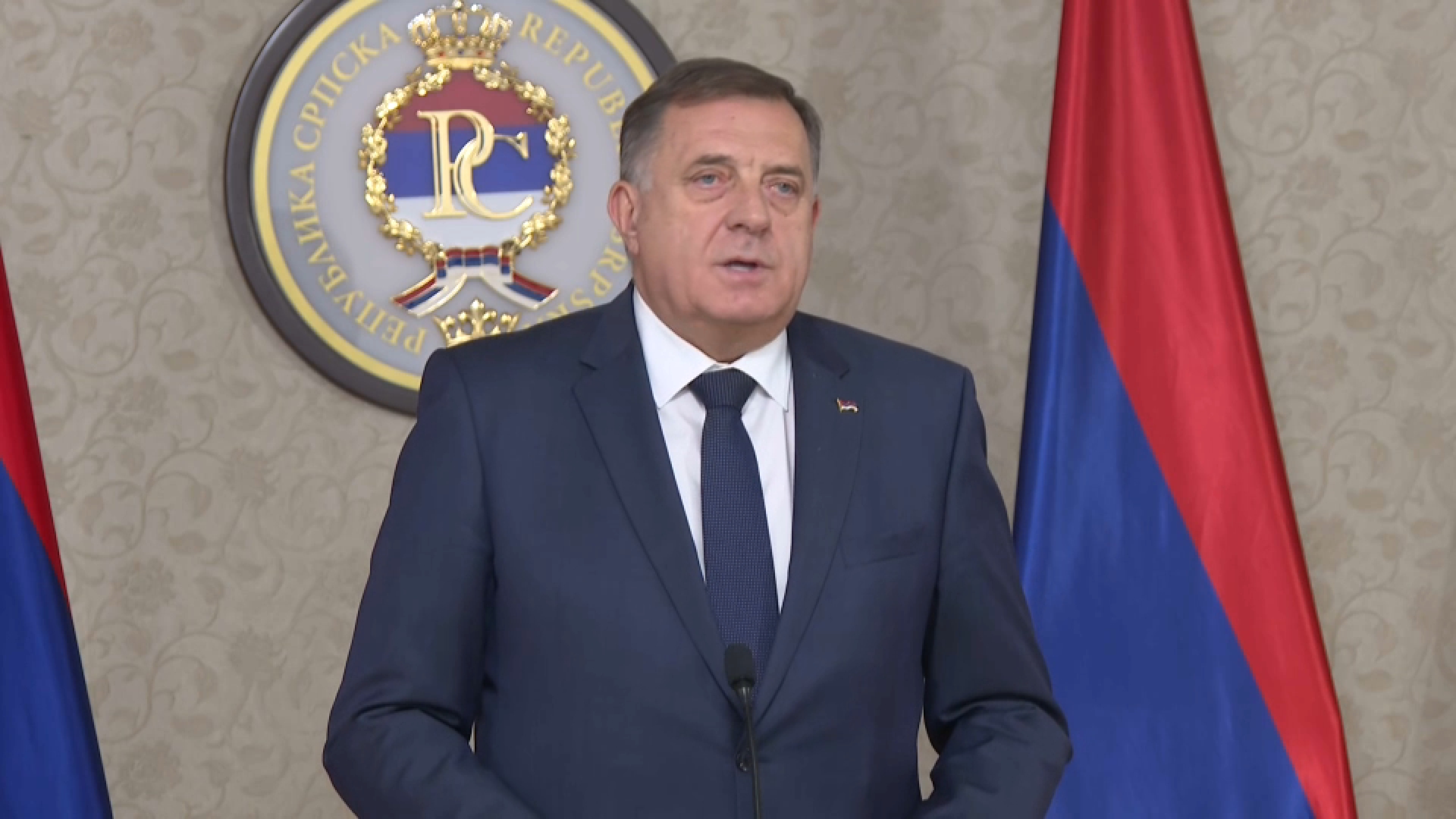 Dodik mi