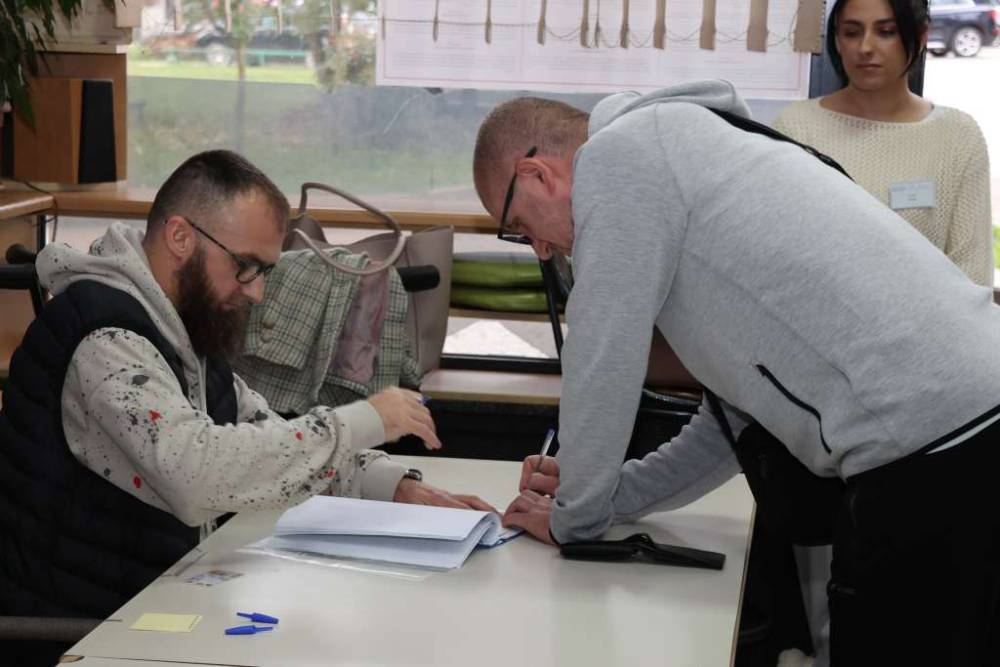 l_13a57397d09db9e4290d29839a1bb542