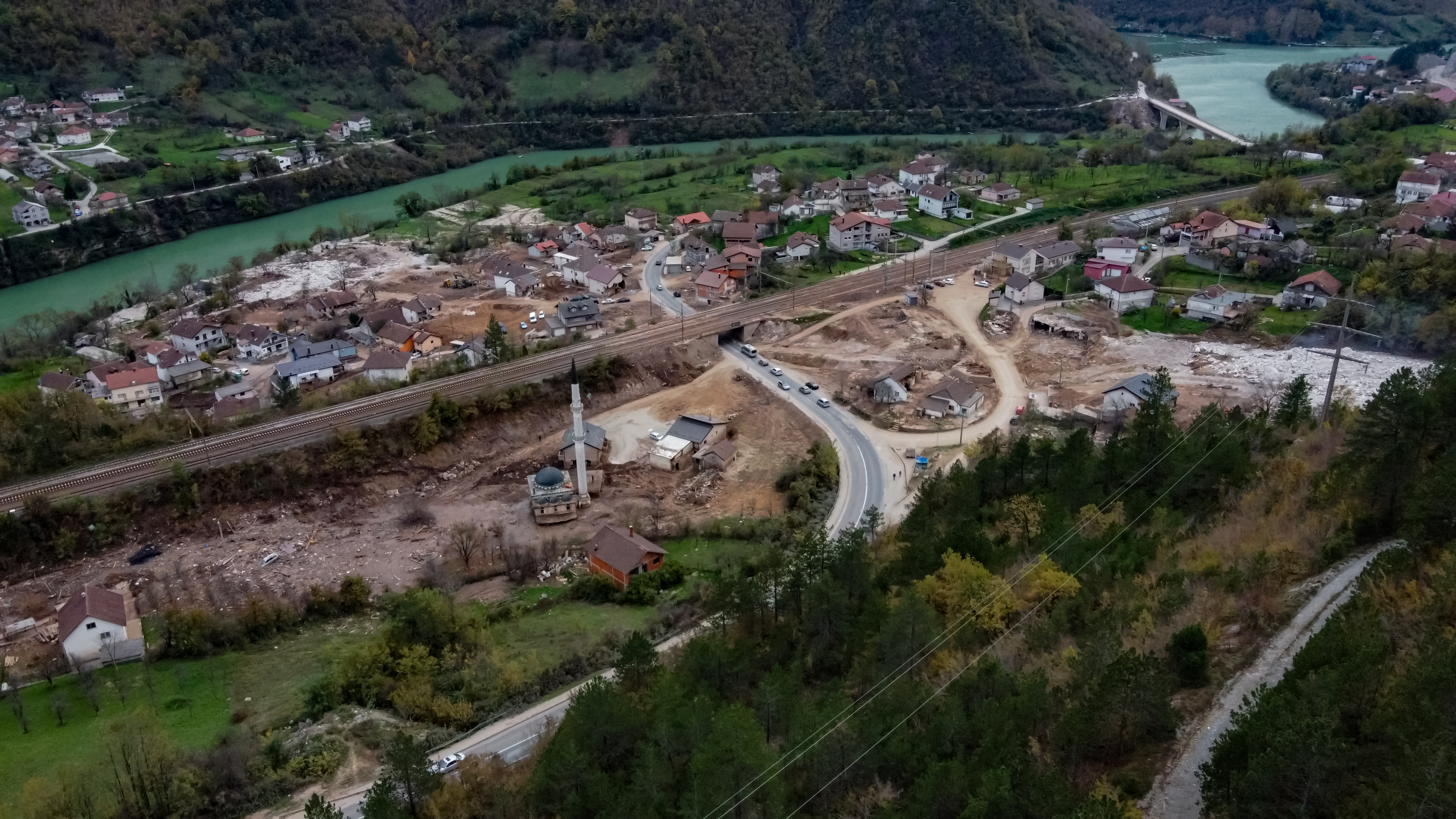 Donja Jablanica mjesec nakon razornih poplava i odrona: Raščišćavanje kuća i puteva još nije završeno