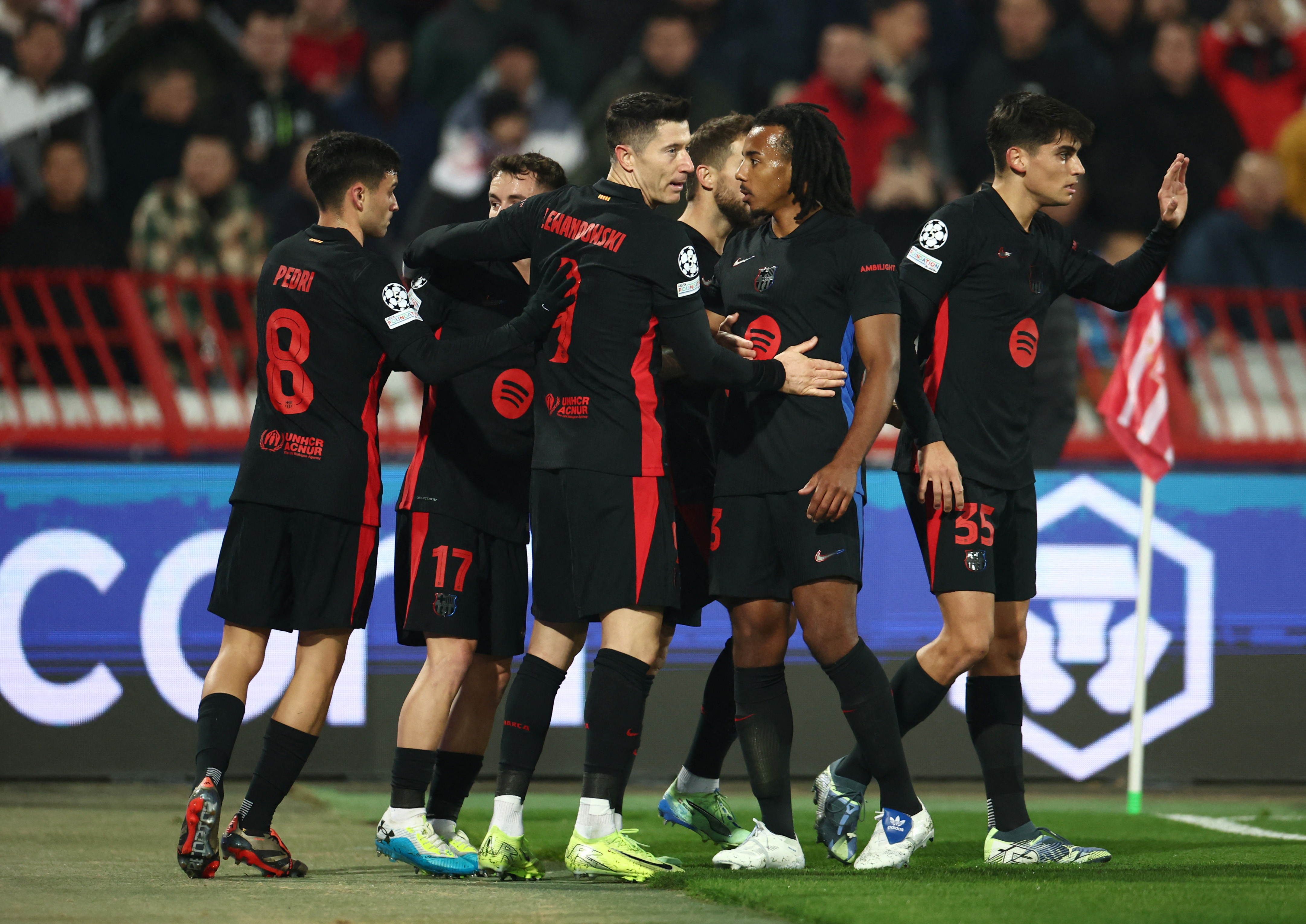 Champions League - Crvena Zvezda v FC Barcelona