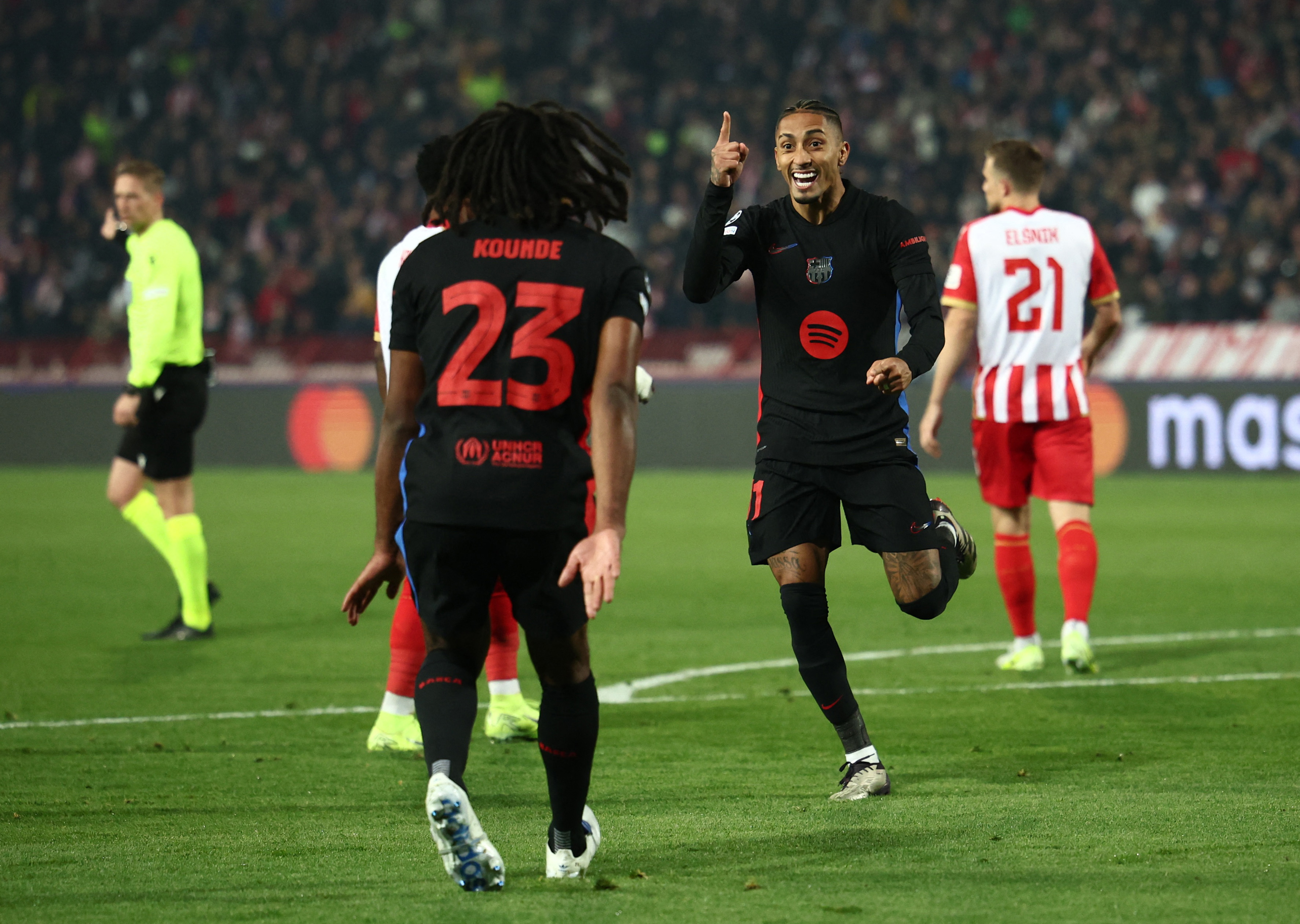 Champions League - Crvena Zvezda v FC Barcelona