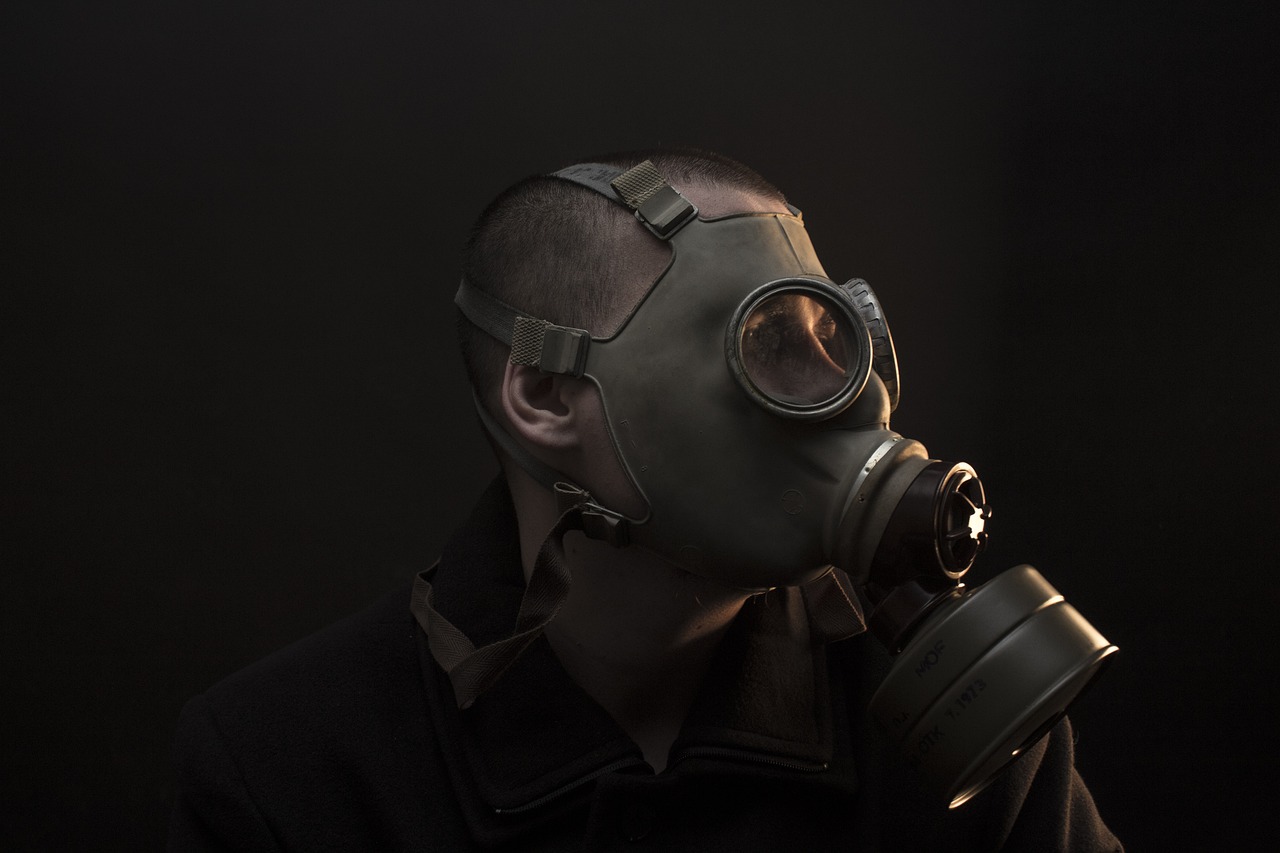 maska s filterom ,plinska maska