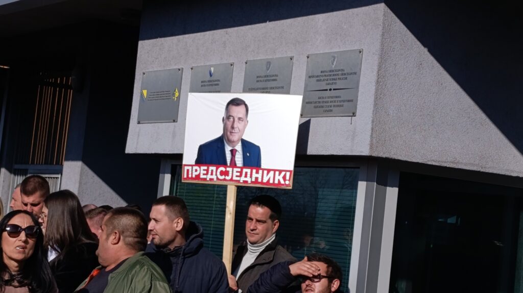 1731497919-1000027007-1024x574