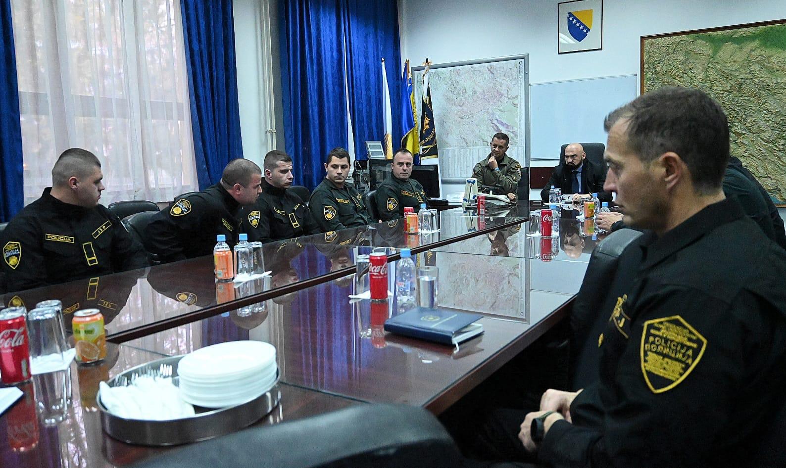 fmup fup obuka za vodice sluzbenih pasa