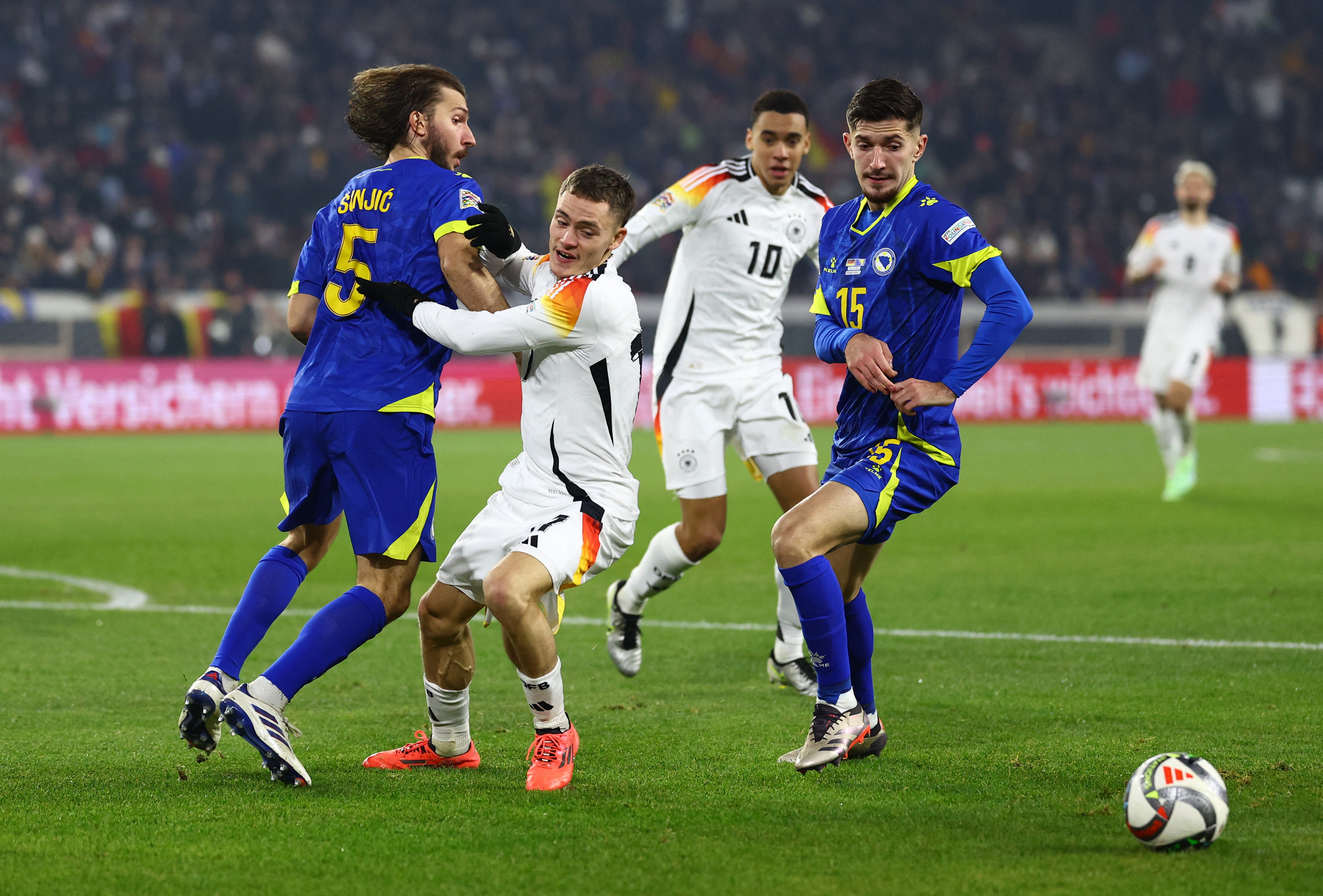 REUTERS/Kai Pfaffenbach