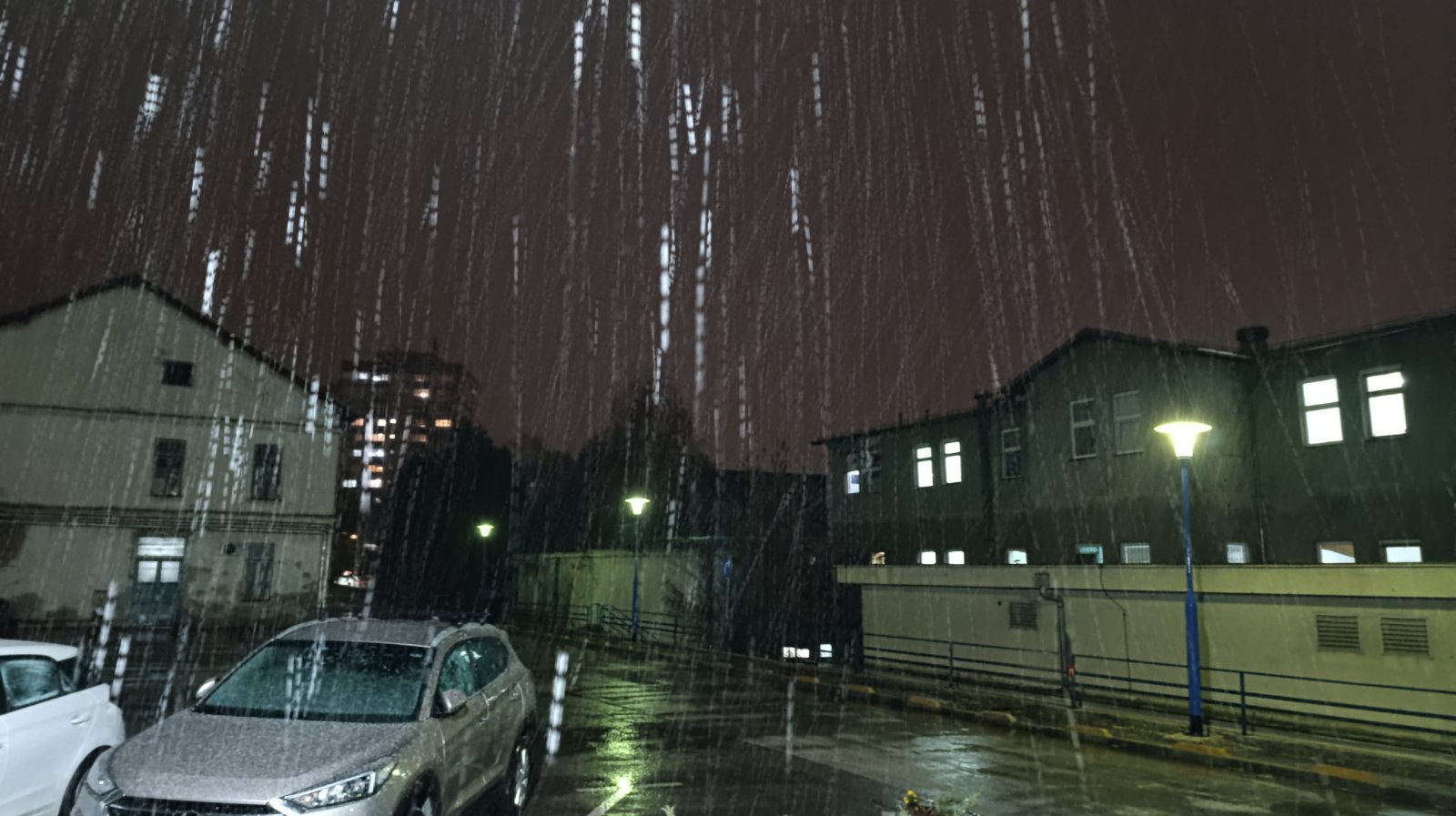 N1 (Snijeg u Mostaru)