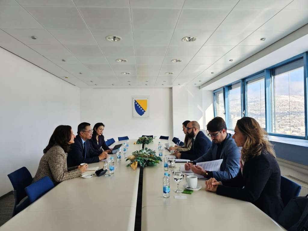 l_a096e1bbc9078105fe7de40cc360c314