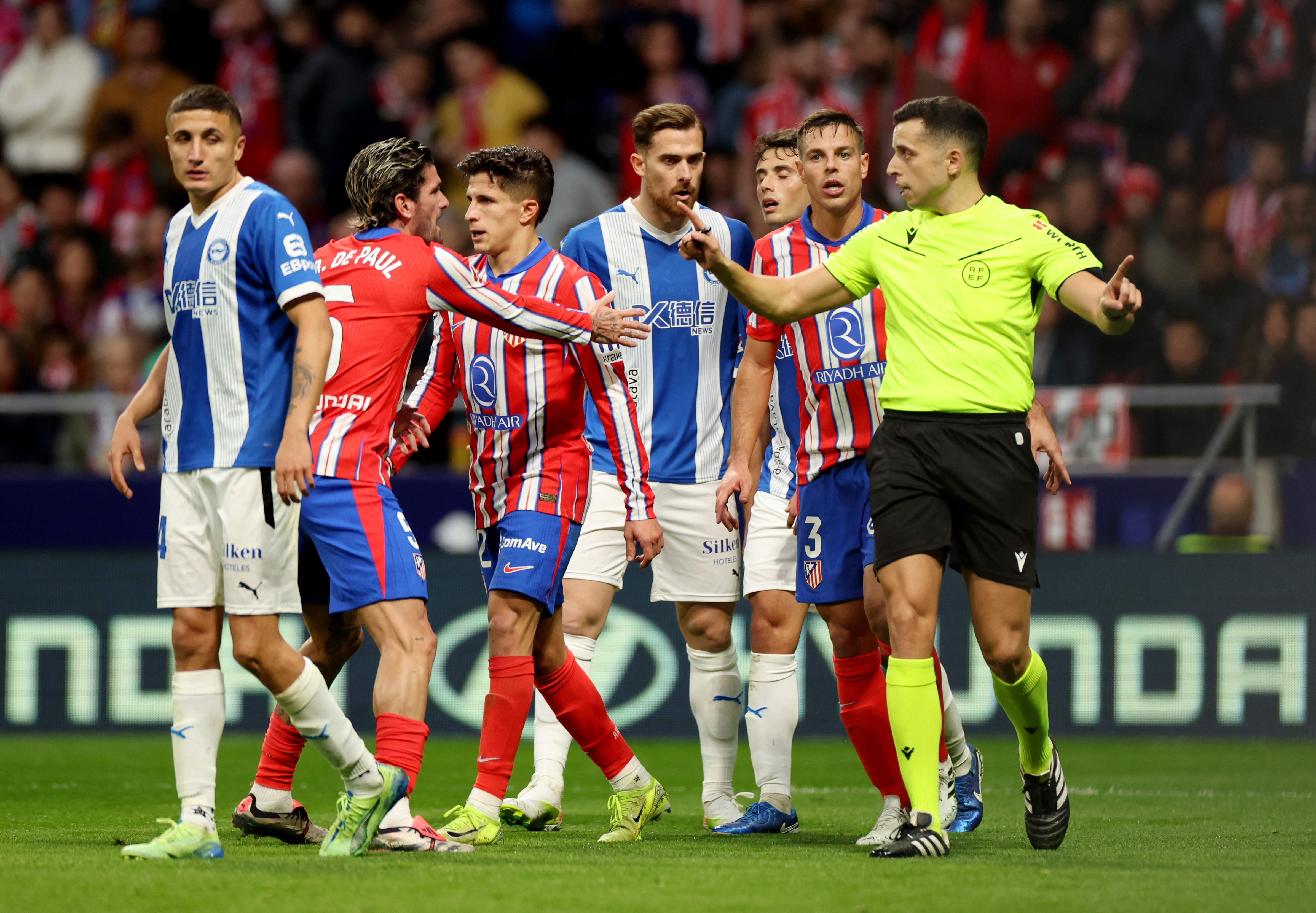 LaLiga - Atletico Madrid v Deportivo Alaves