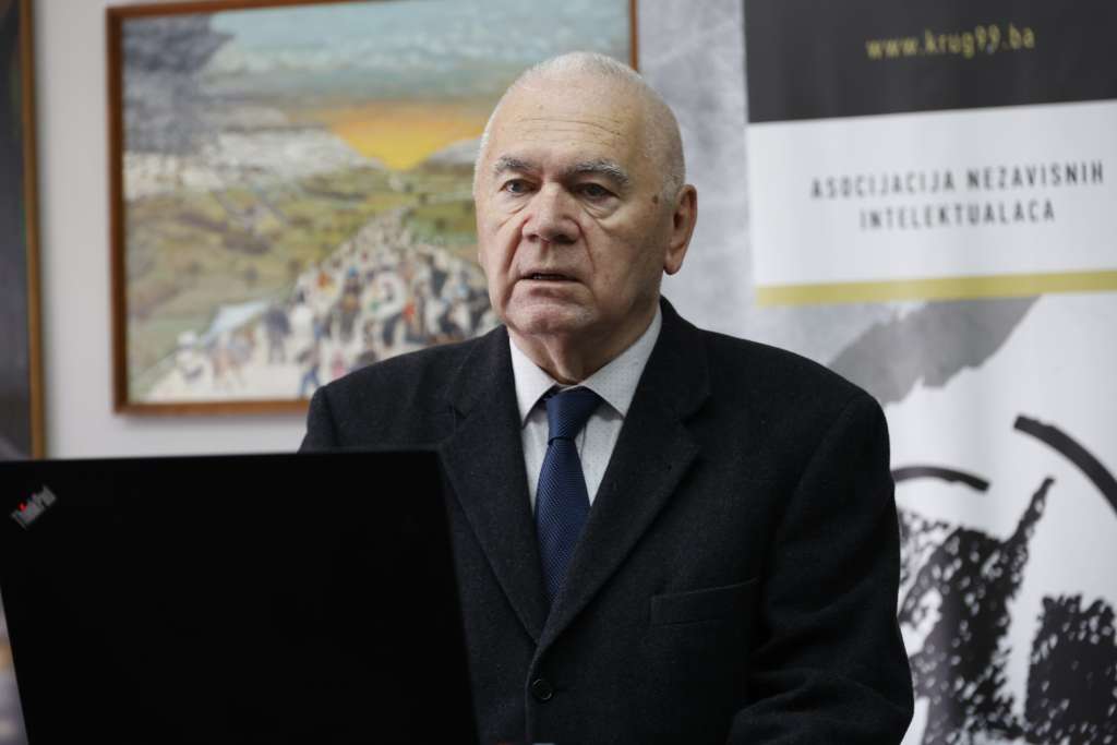 l_375a994ad211ec71e55f84c3f4bf36e3