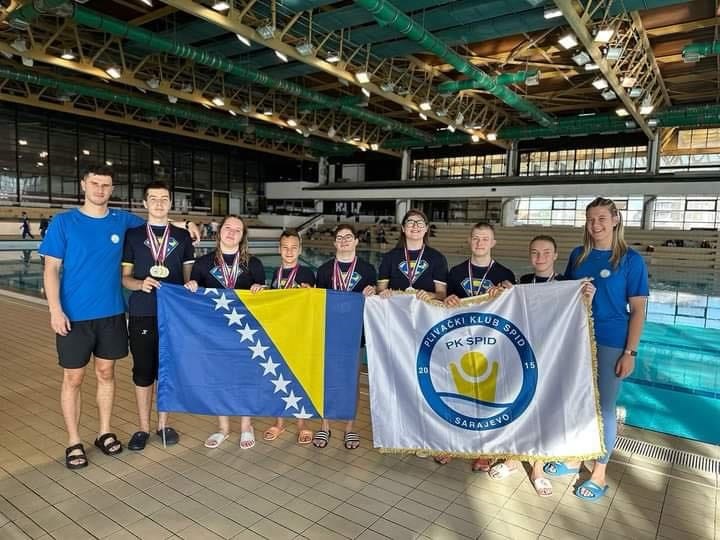 6e71e80c-827d-4b81-a46f-516763092d3f