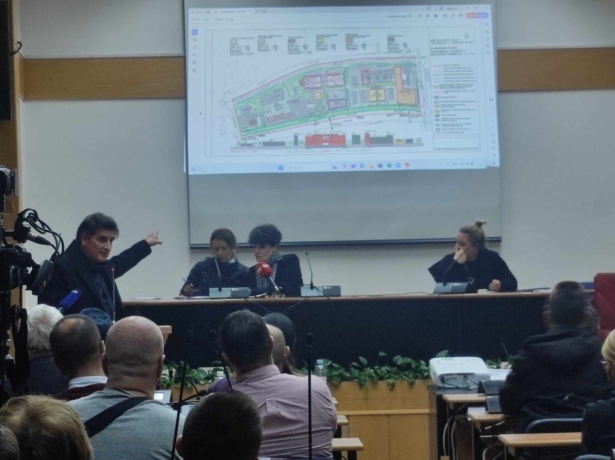 462559129_626083573083042_8416595081510243198_n