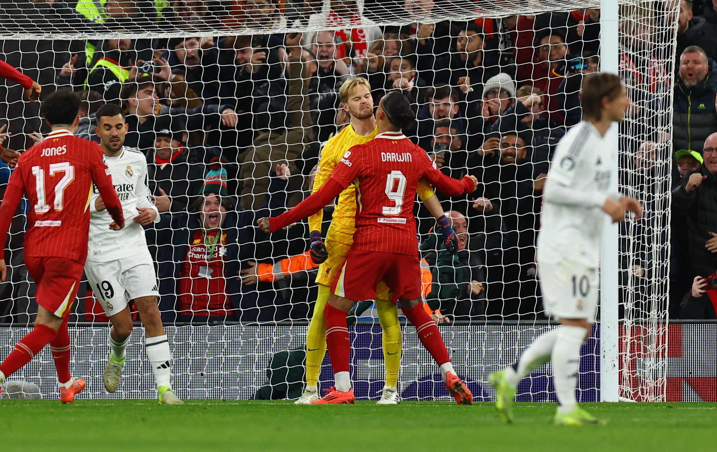 REUTERS/Molly Darlington