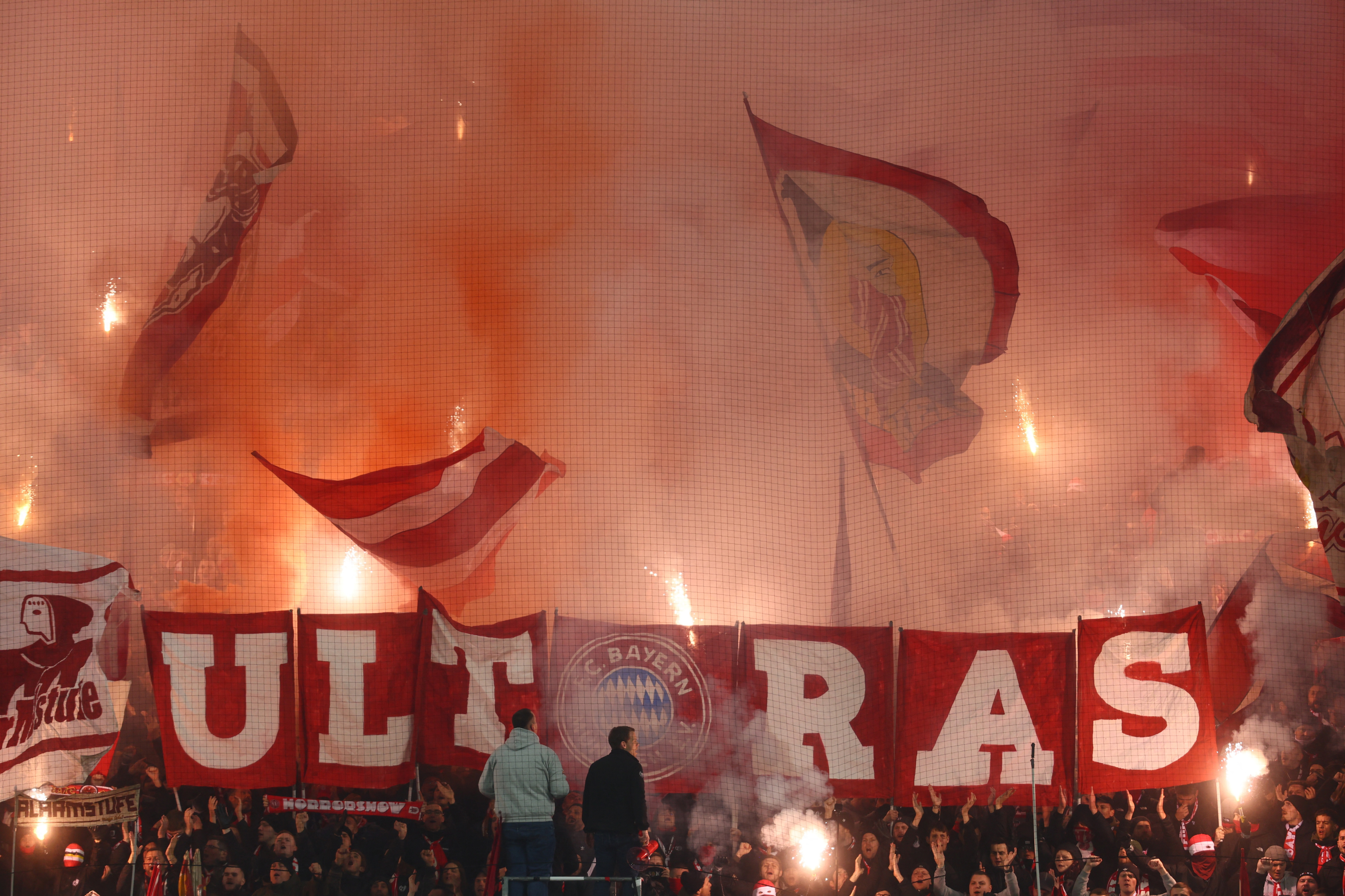 REUTERS/Leon Kuegeler