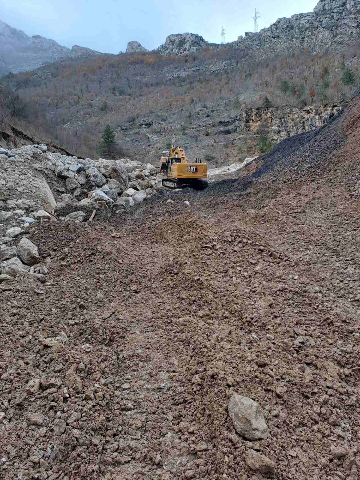 rekonstrukcija zeljeznicke pruge komadinovo donja jablanica