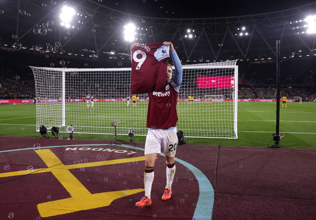 1733825549-2024-12-09T213558Z_79539712_UP1EKC91NZWJO_RTRMADP_3_SOCCER-ENGLAND-WHU-WOL-REPORT-1024x713.jpg