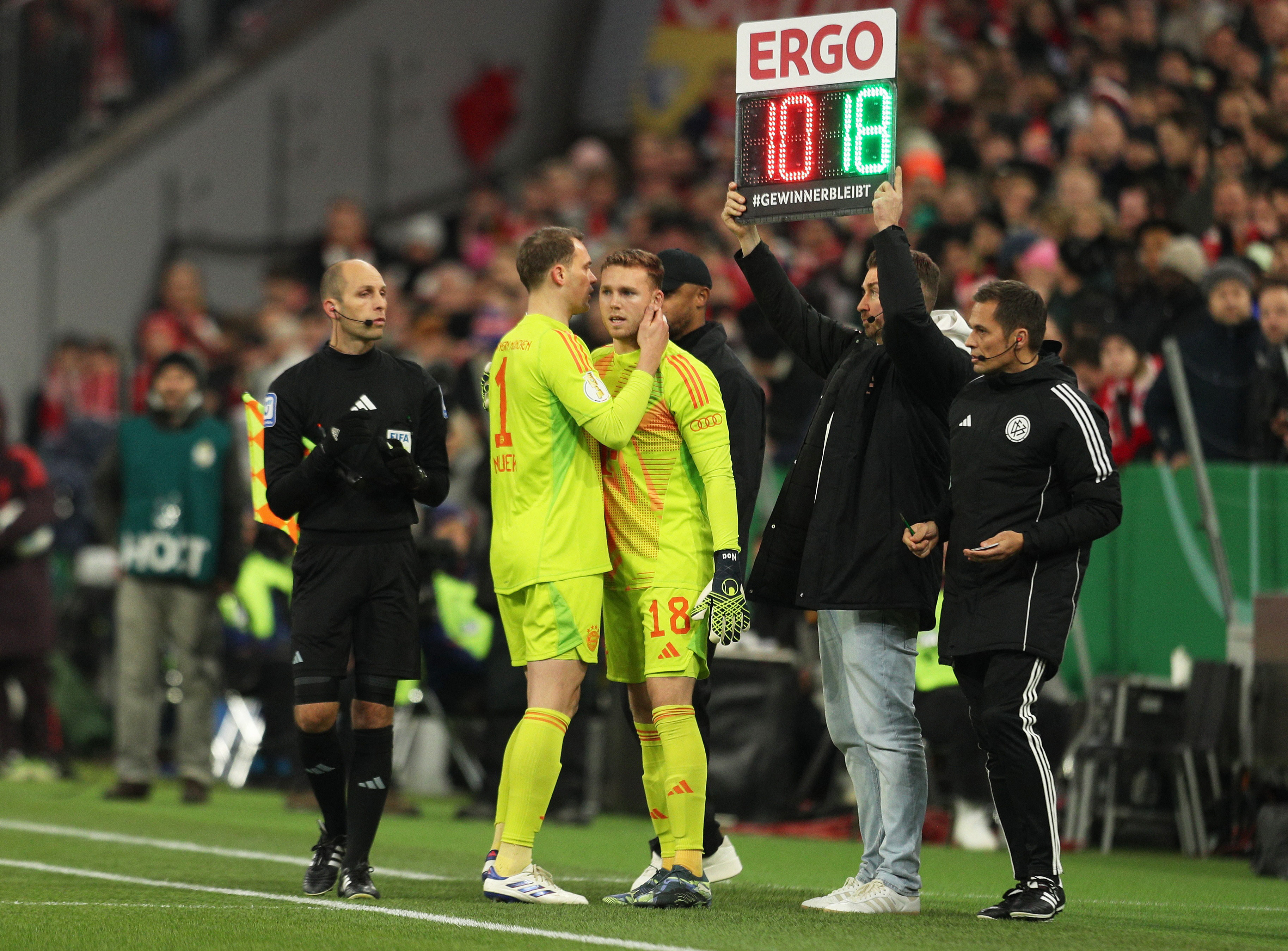 DFB Cup - Round of 16 - Bayern Munich v Bayer Leverkusen