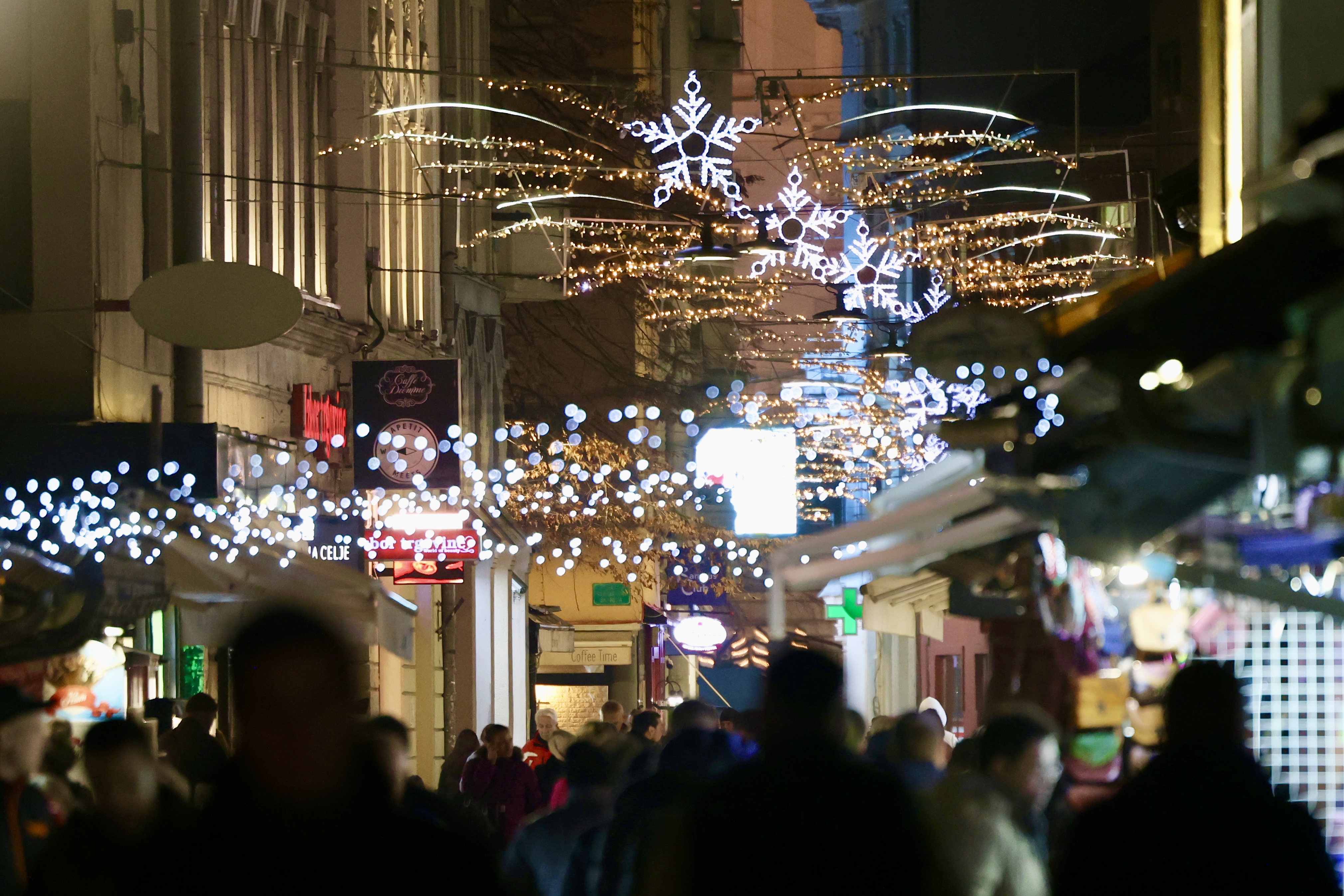 novogodišnji ukrasi