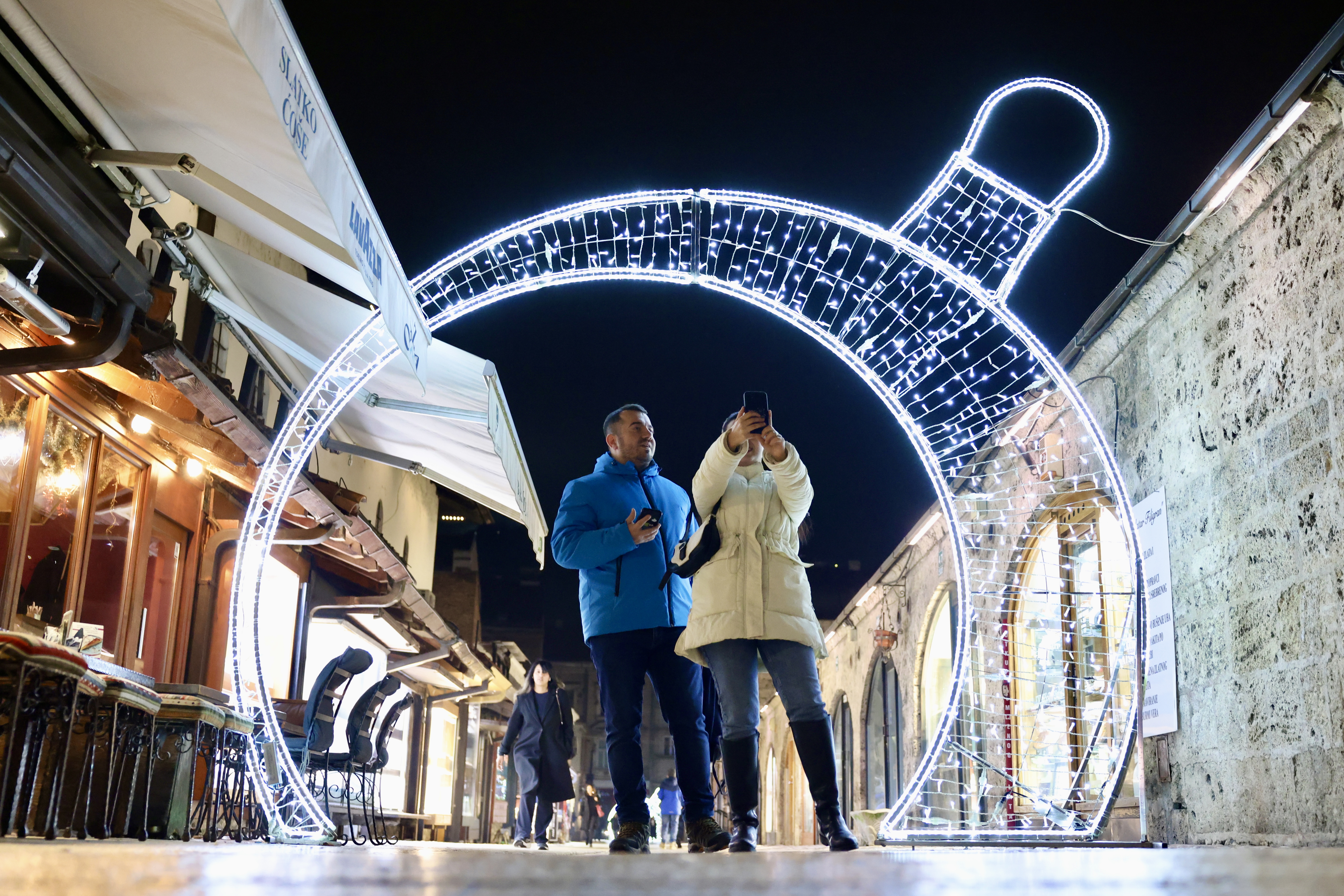 novogodišnji ukrasi