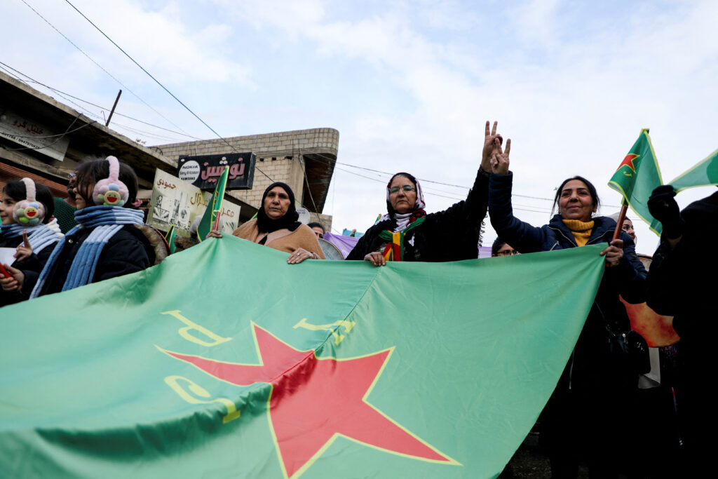 1734982100-2024-12-23T151801Z_1174144821_RC2YUBAMZXQ4_RTRMADP_3_SYRIA-SECURITY-KURDS-1024x683.jpg