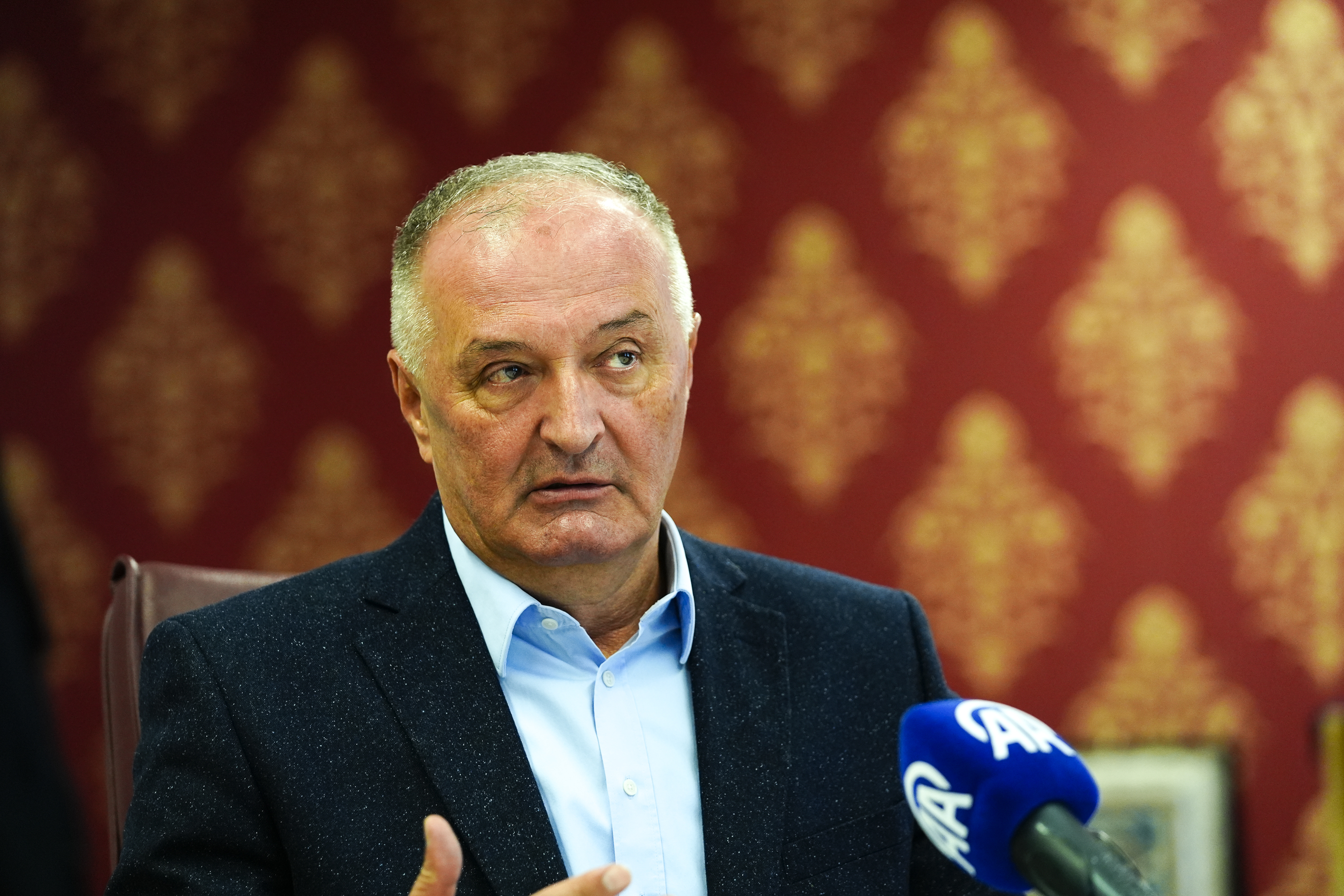 Ministar odbrane BiH Helez najavio aktiviranje rezervnog sastava OS BiH