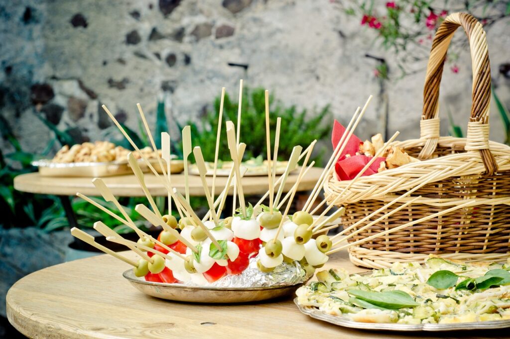 1735566136-skewers-1206687_1280-1024x682.jpg