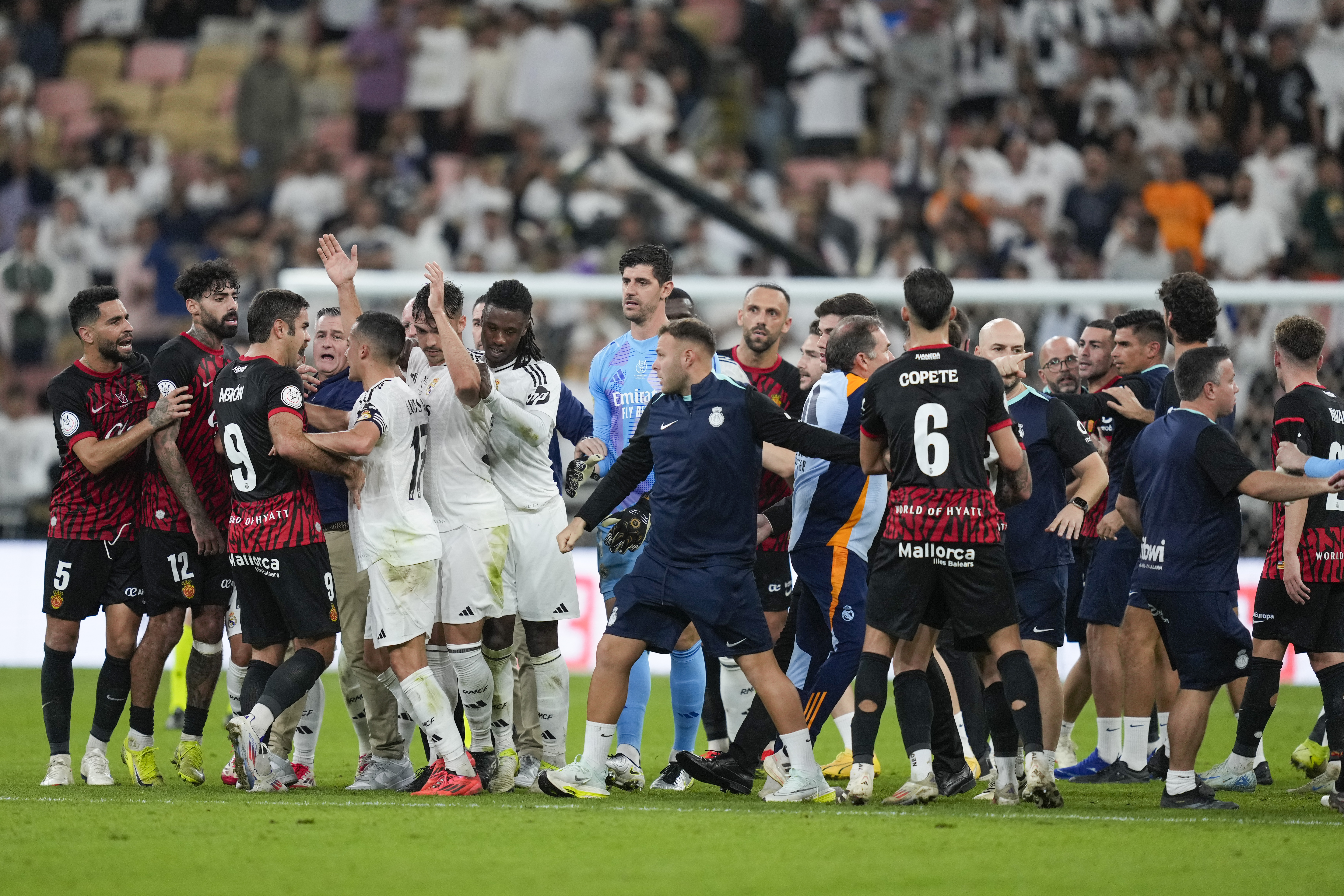 Sevilla FC Arrives in Budapest - UEFA Europa League Final 2022/23