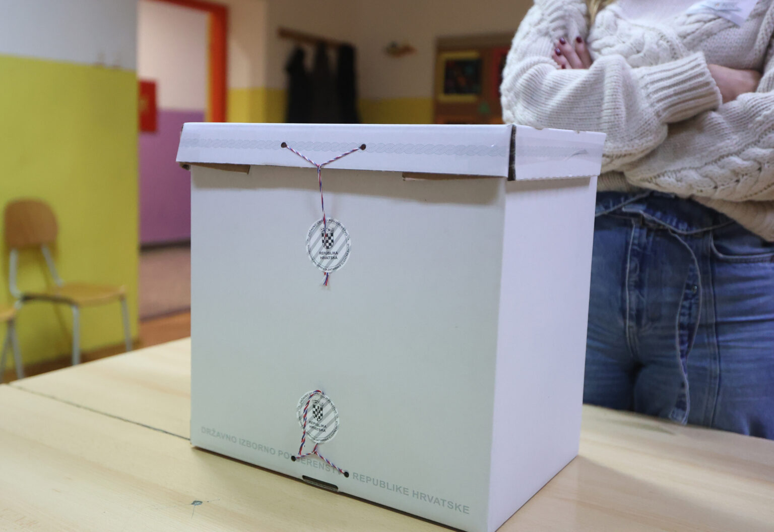 U Šibeniku nakon zatvaranja birališta započelo prebrojavanje glasova