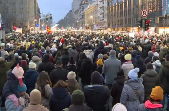 1736702278-1736695968-ustavni_sud_15_minuta_tisine-1024x576-550x360