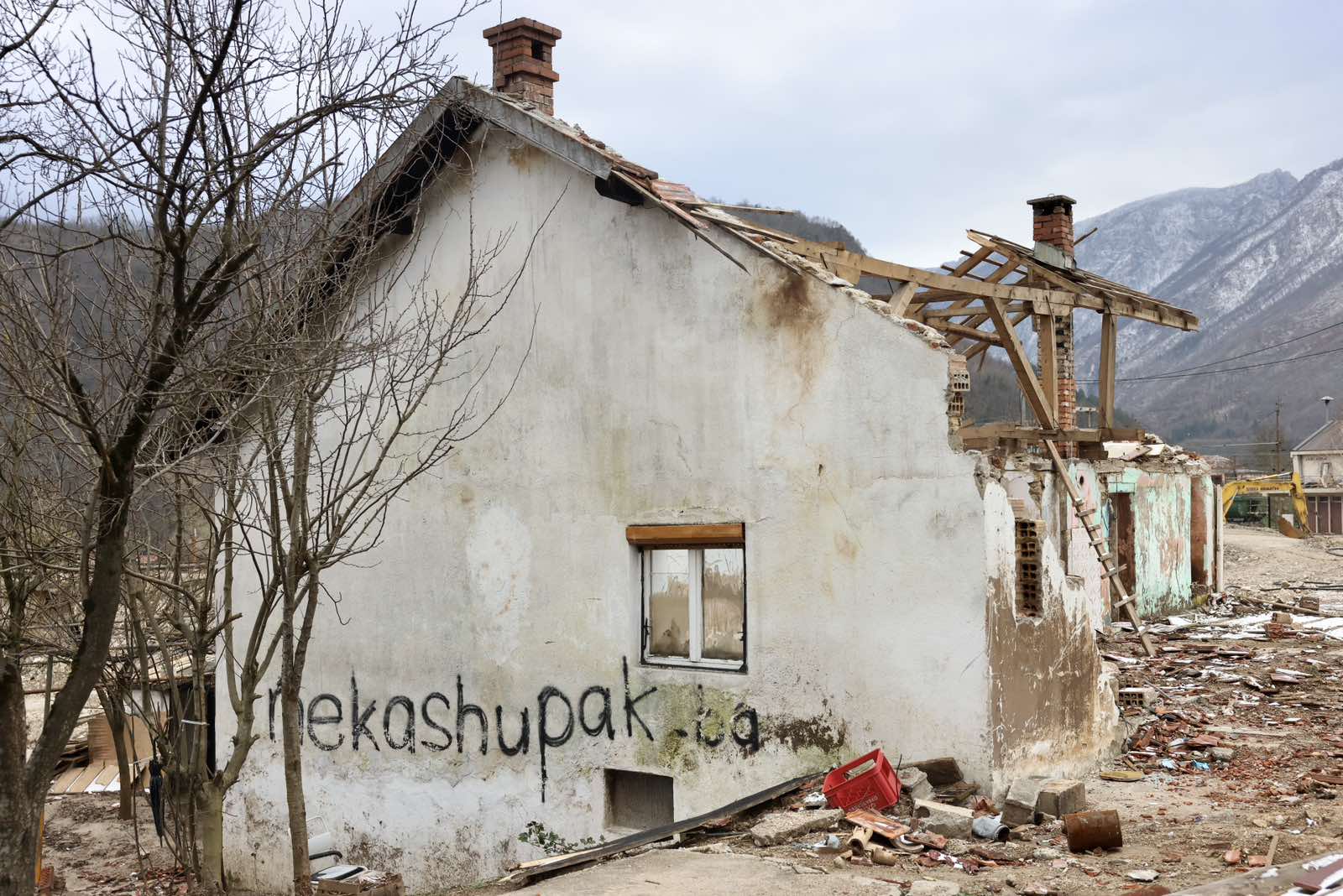 ruševina, ruševine, jablanica, poplave