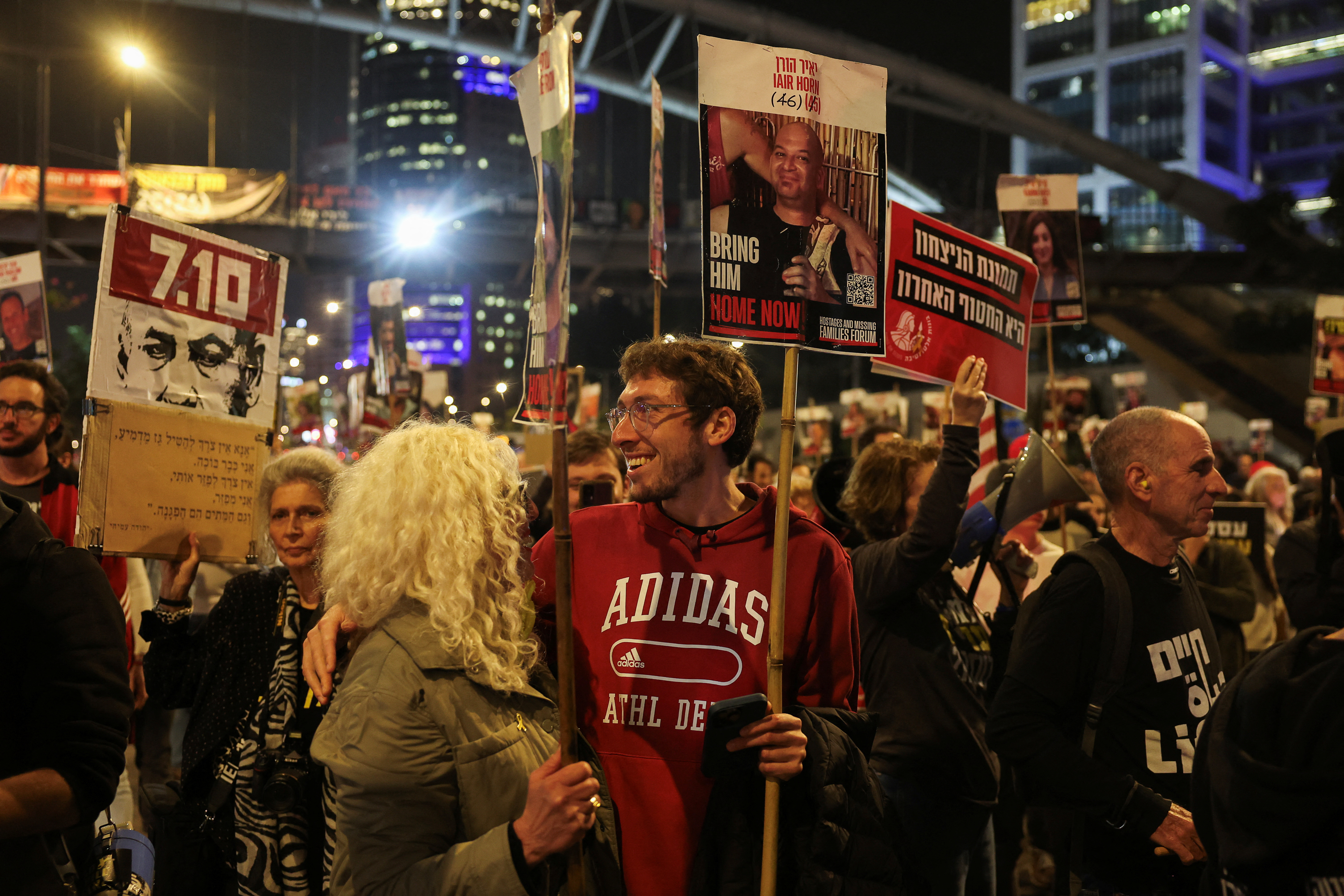 Protest to demand a deal for the return of hostages, in Tel Aviv