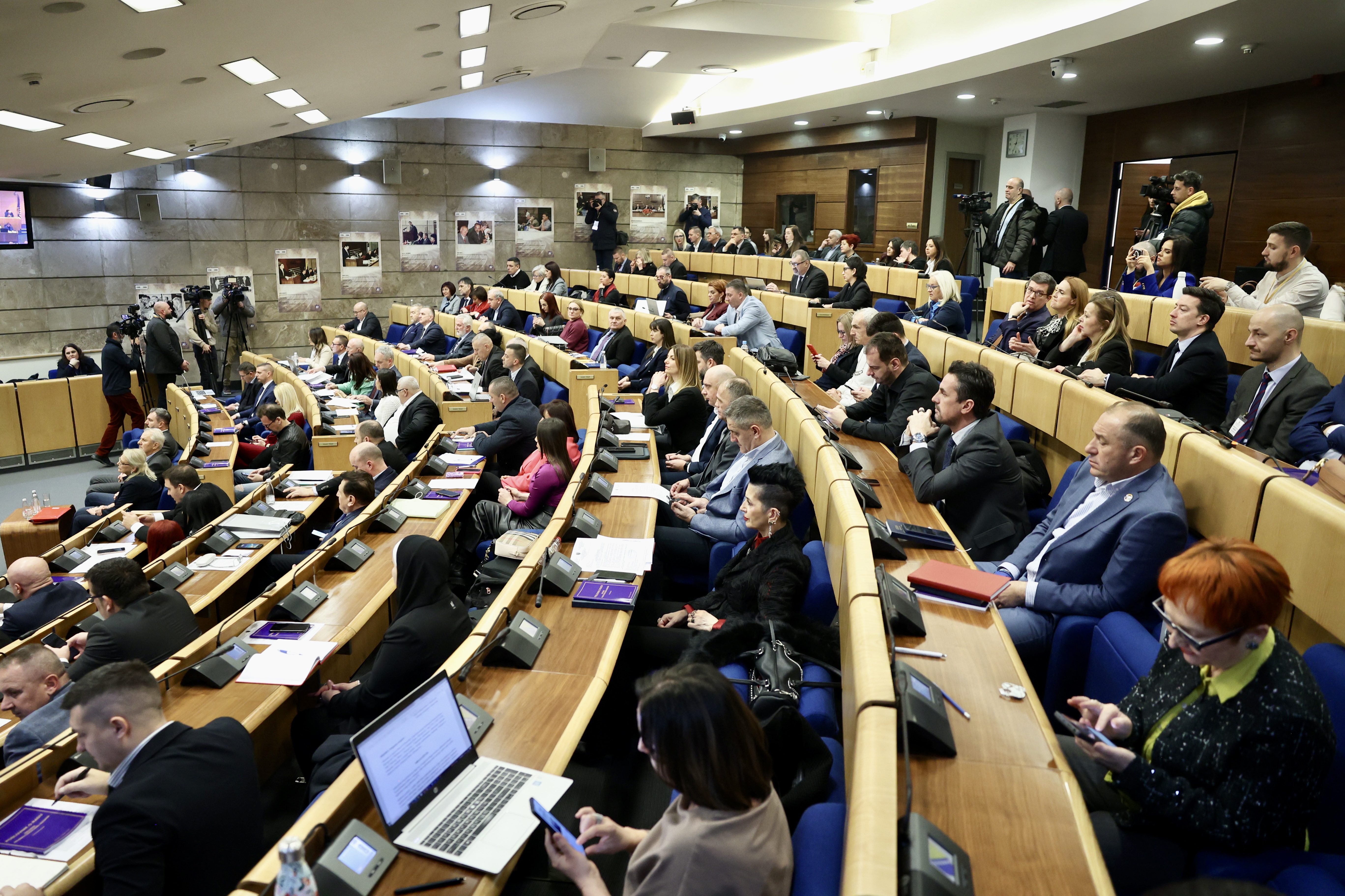 Dom naroda Federacije BiH FBiH