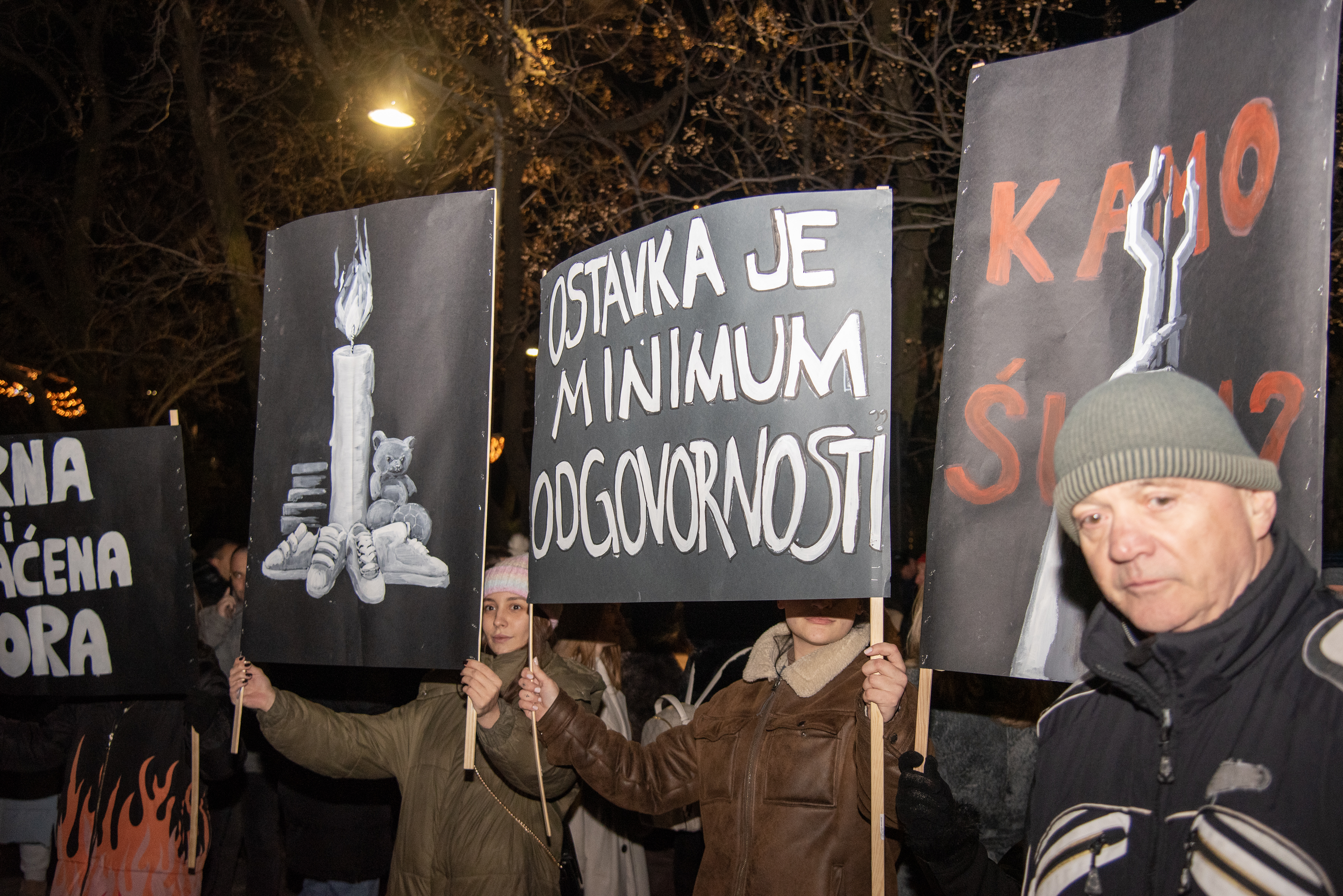 U Podgorici održan protest zbog tragedije na Cetinju