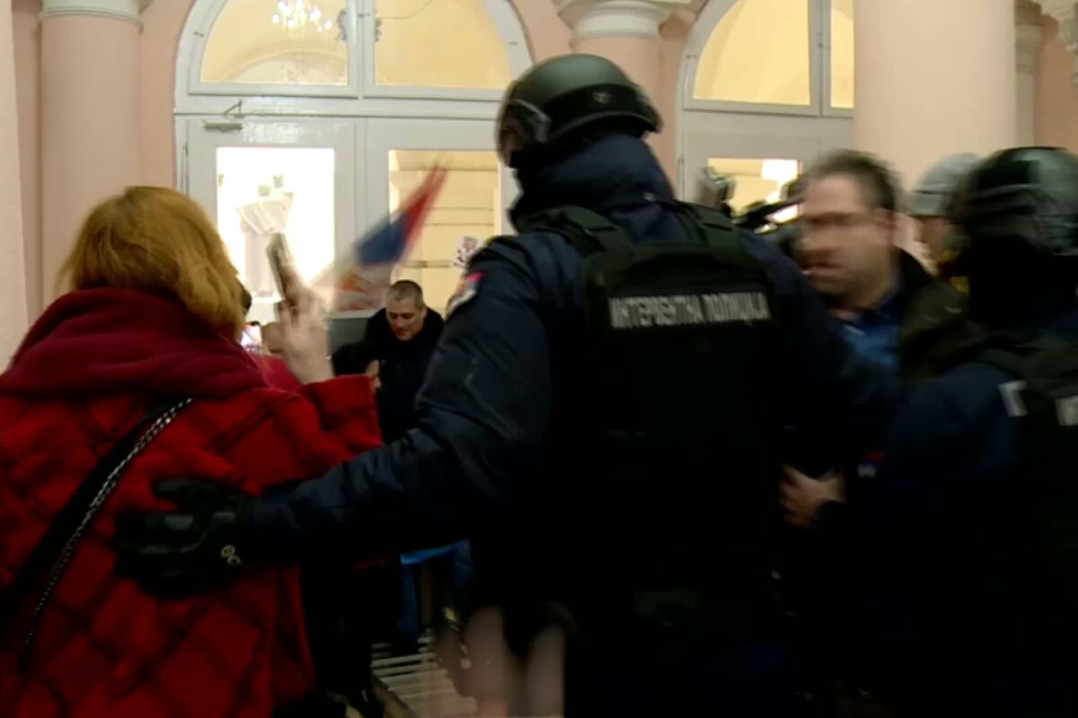 1737107941-policija--1200x800