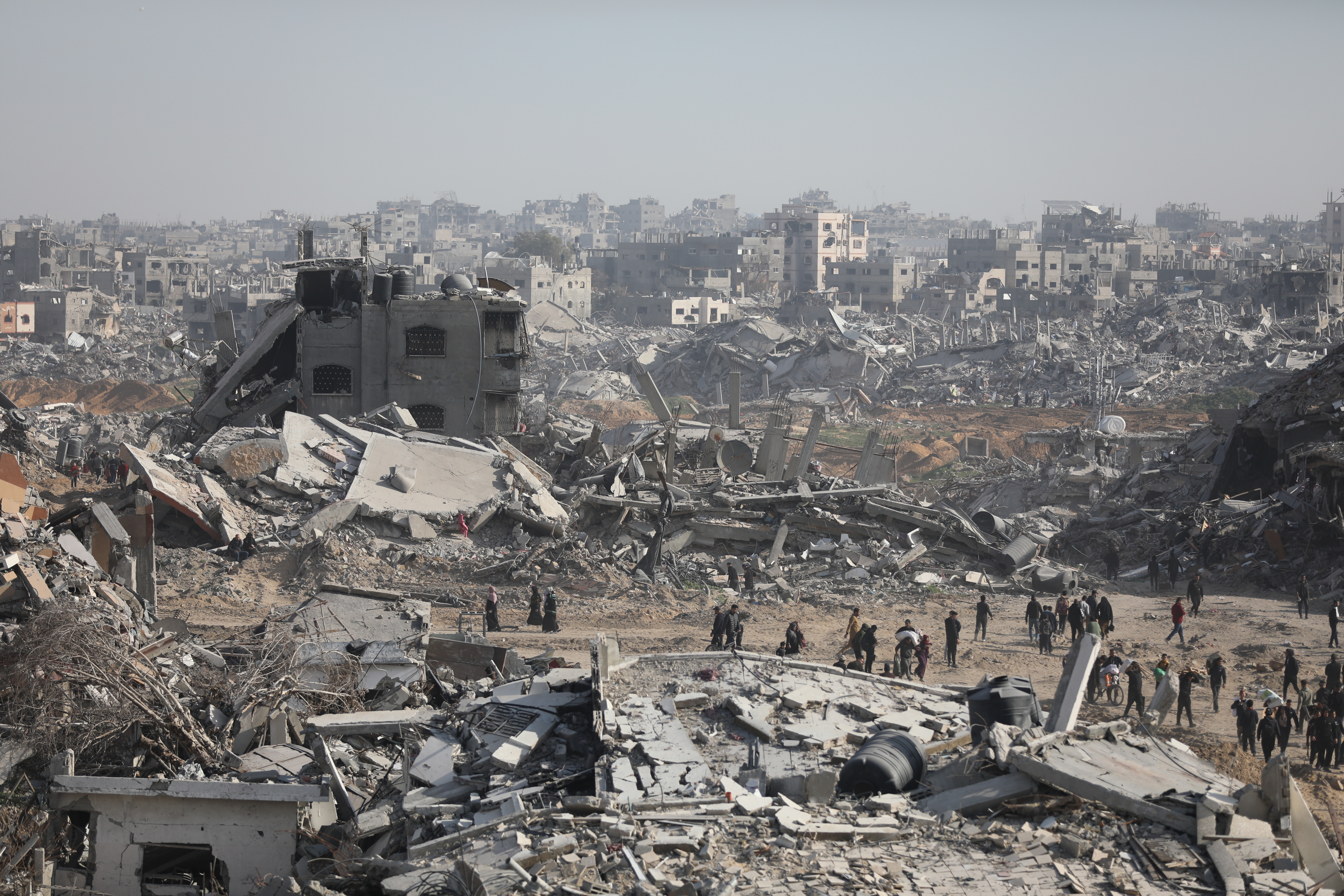 Palestinci pohrlili domovima nakon što je nastupio prekid vatre