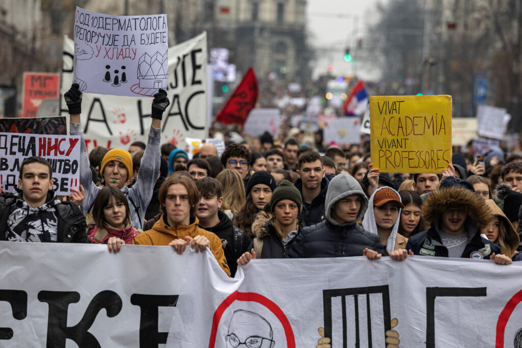 1737742048-2025-01-24T150253Z_366127854_RC29GCA1OY0B_RTRMADP_3_SERBIA-PROTESTS-1024x683.jpg