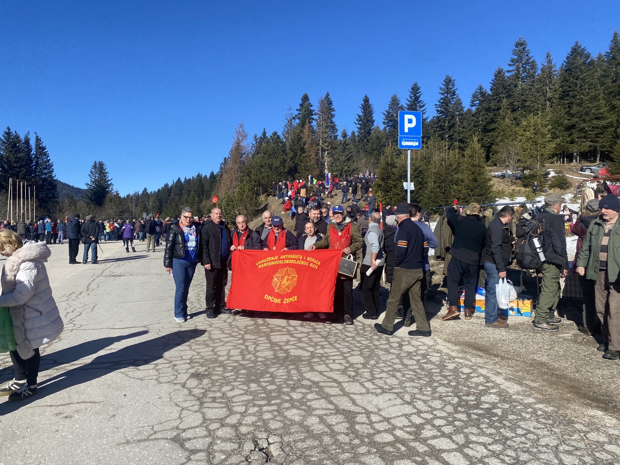 Učesnici igmanskog marša/ Foto: N1