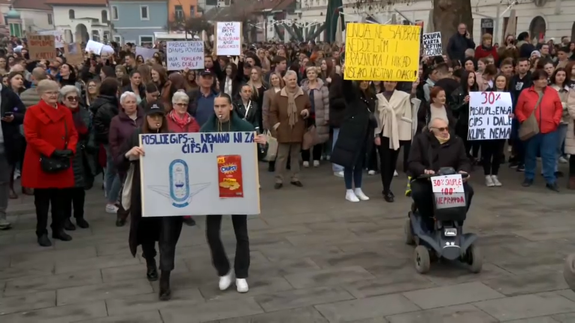protesti u tuzli zbog povecanja cijena gips