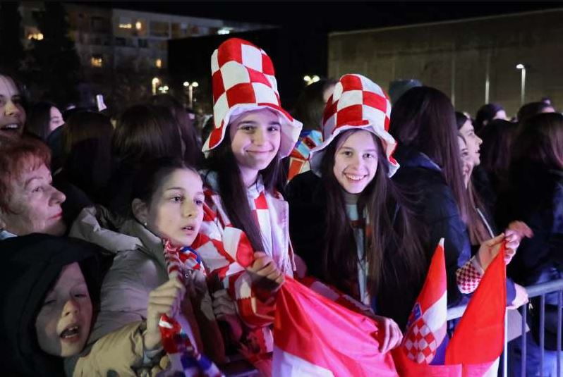 docek u mostaru2 rukometas