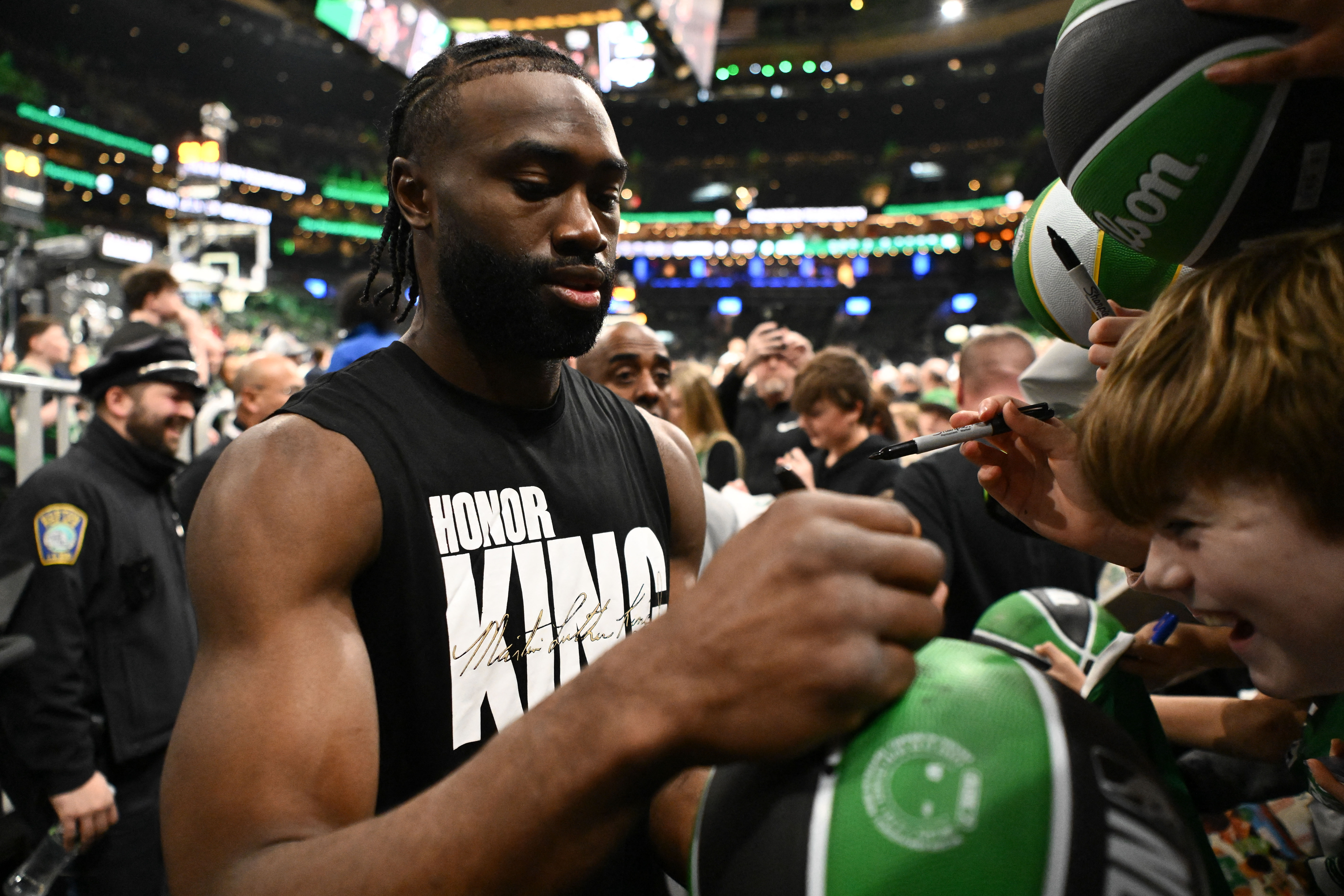 NBA: San Antonio Spurs at Boston Celtics