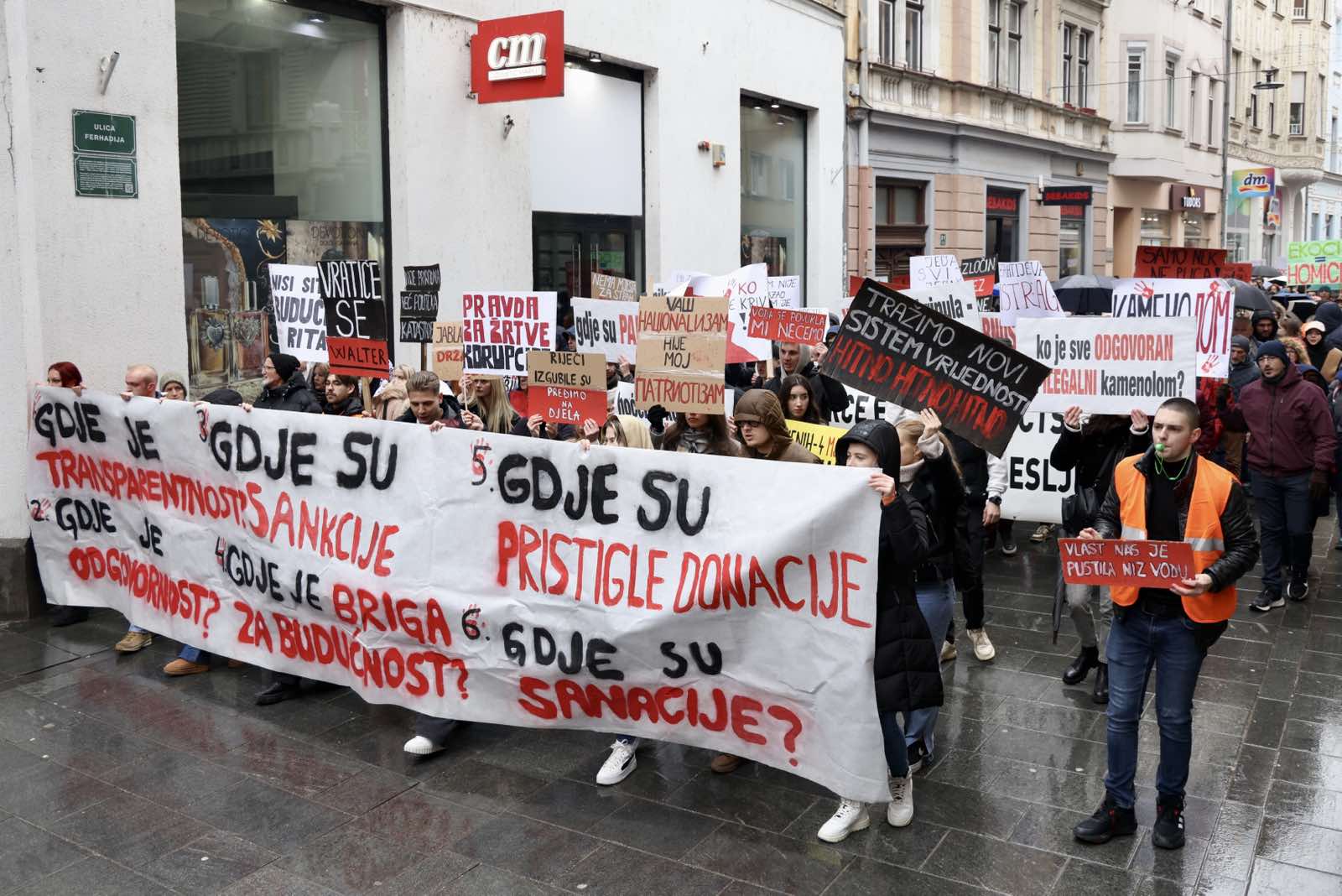 F.Z./N1 (Protesti u Sarajevu)