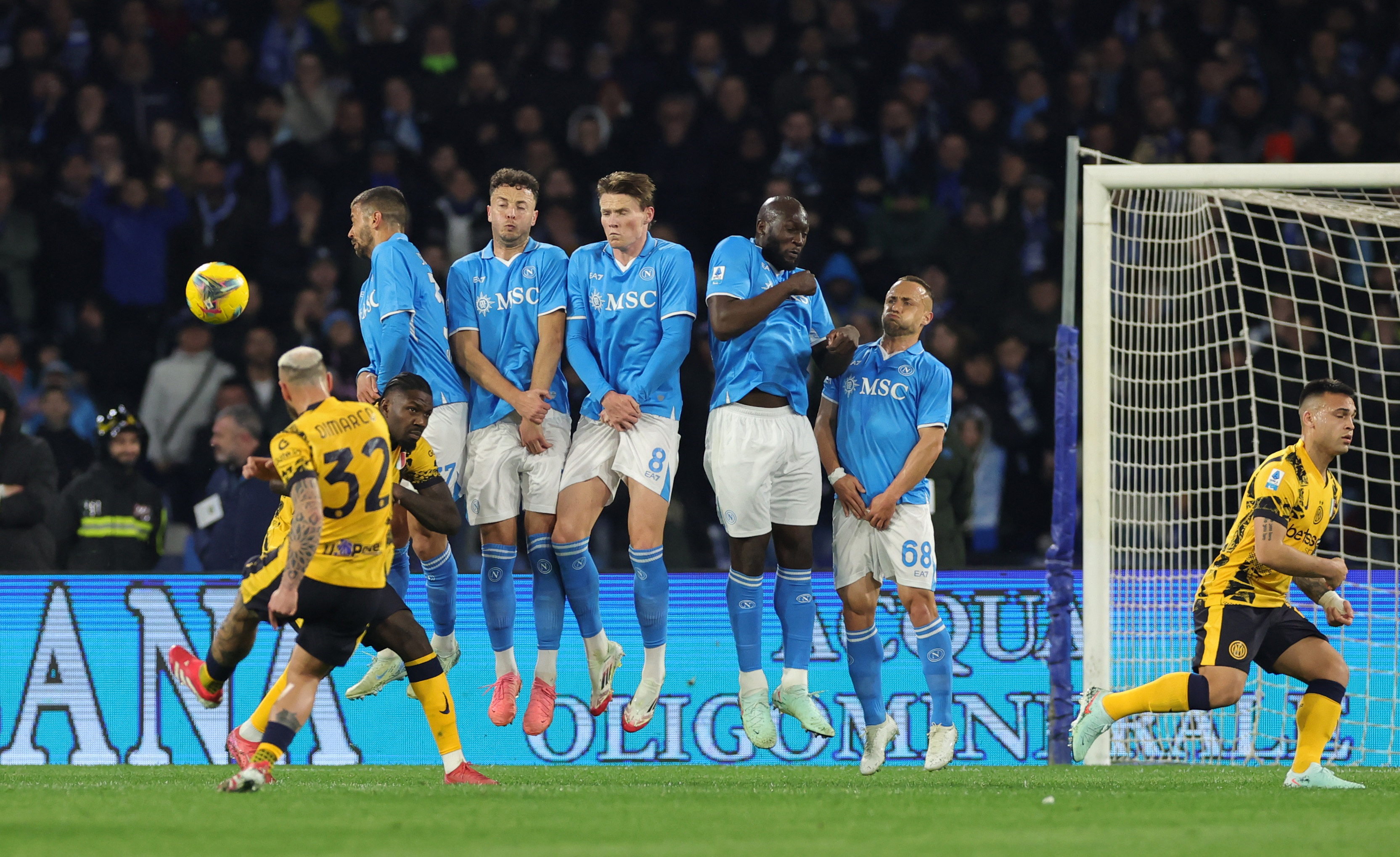 Foto: REUTERS/Ciro De Luca