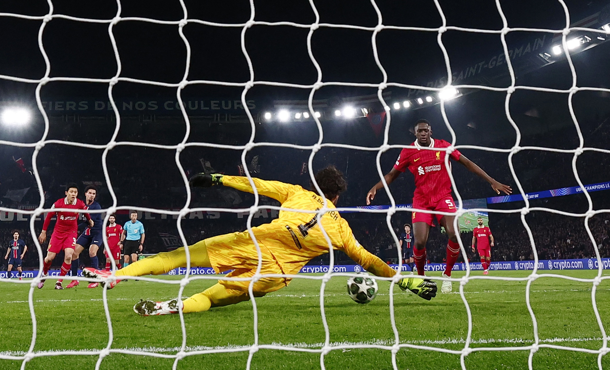 Champions League - Round of 16 - First Leg - Paris St Germain v Liverpool