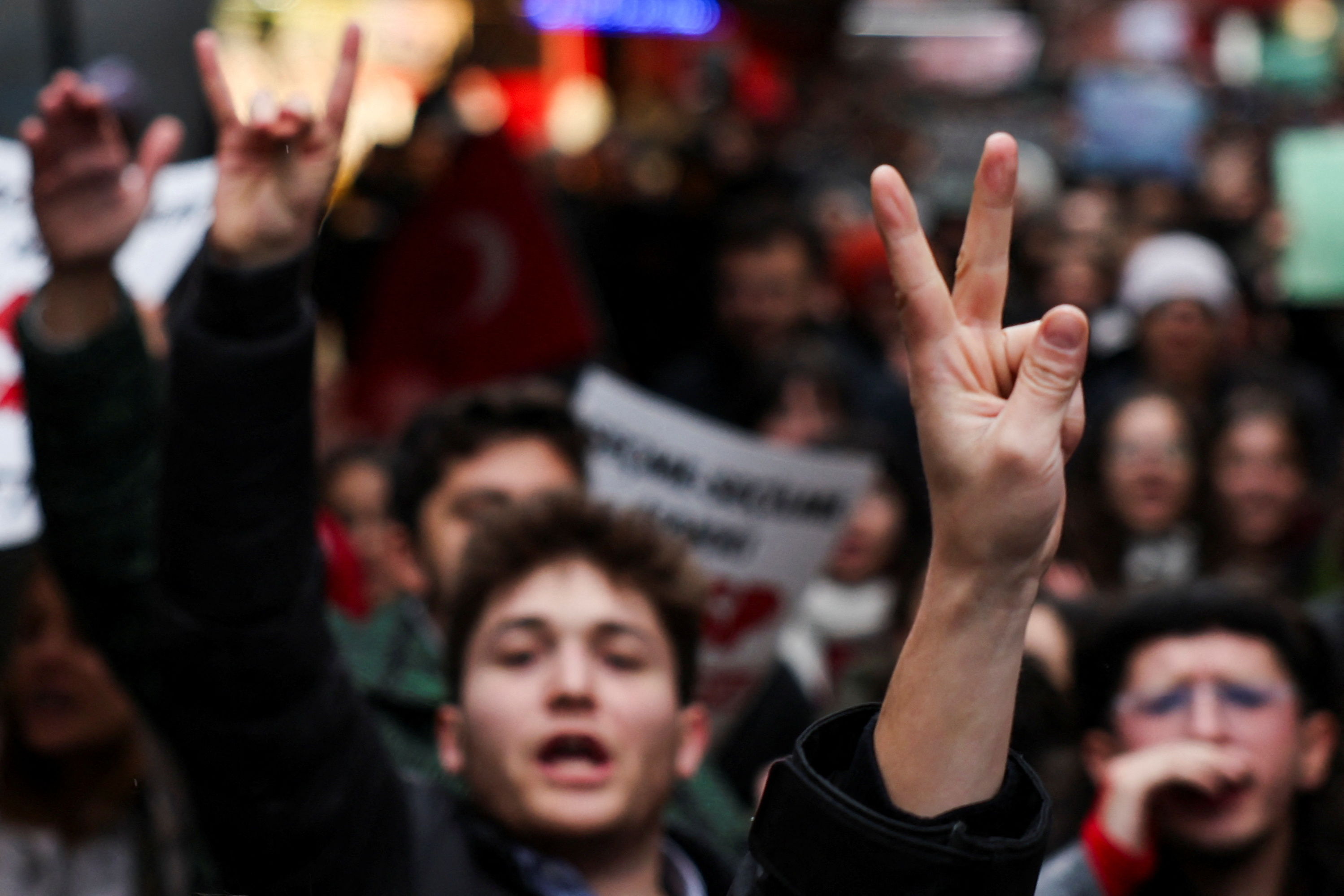 Protesti zbog hapšenja gradonačelnika Istanbula Ekrema Imamoglua