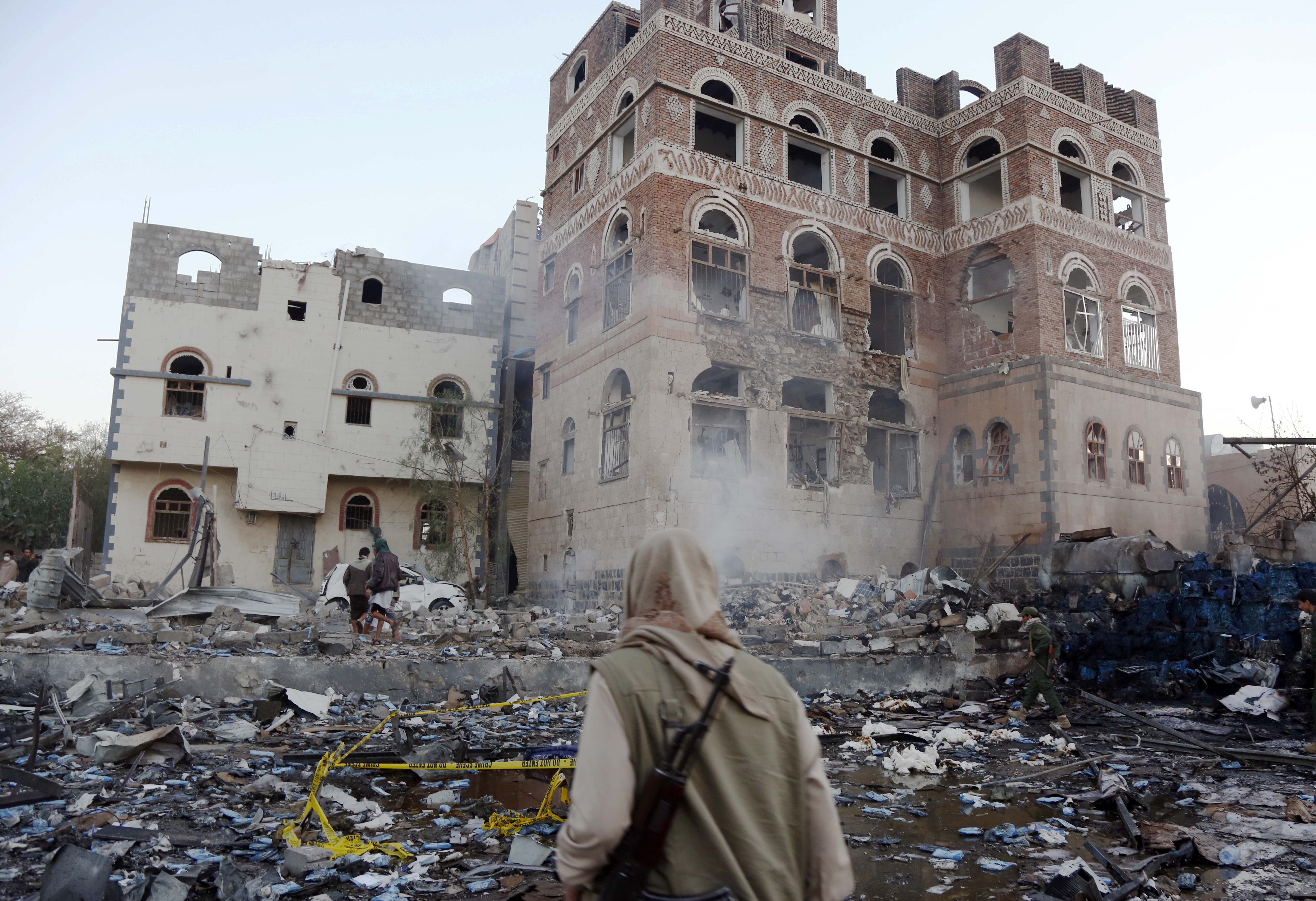 Razarajući američki zračni napadi na jemenske gradove