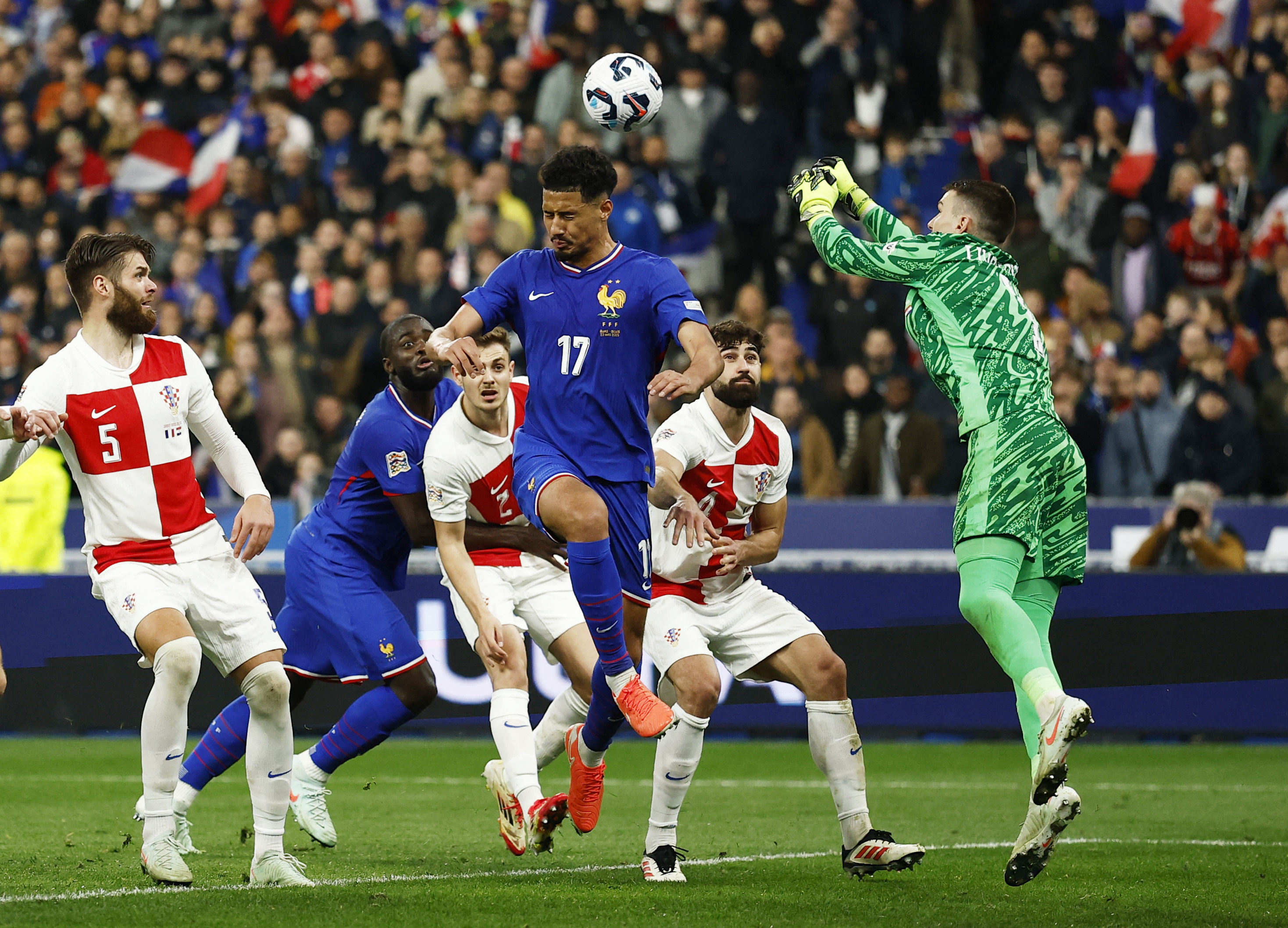 REUTERS/Sarah Meyssonnier