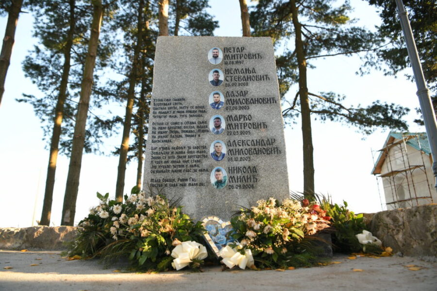 1733999826-zrtve_masakra_dubona_malo_orasje_amir_hamzagic_novars-900x600