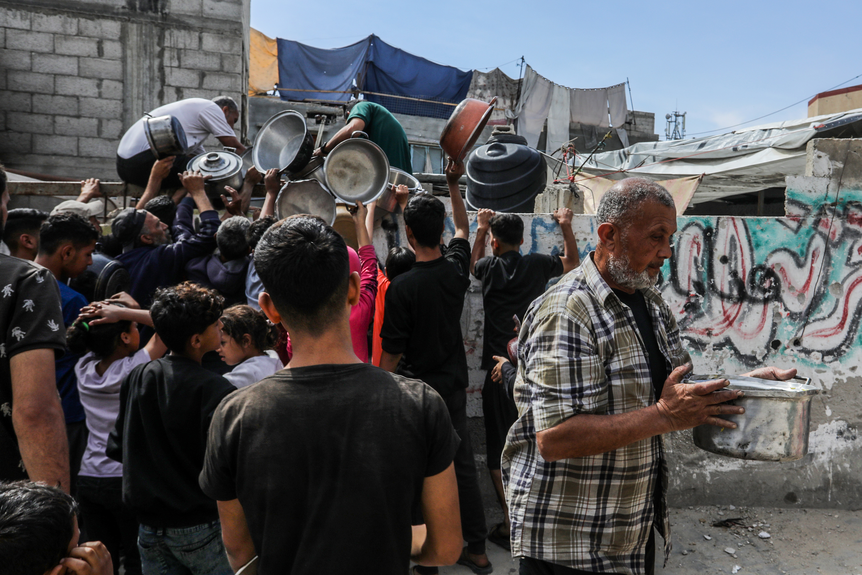 Zbog izraelske opsade stotine hiljada stanovnika Gaze imaju samo jedan obrok svaka dva ili tri dana